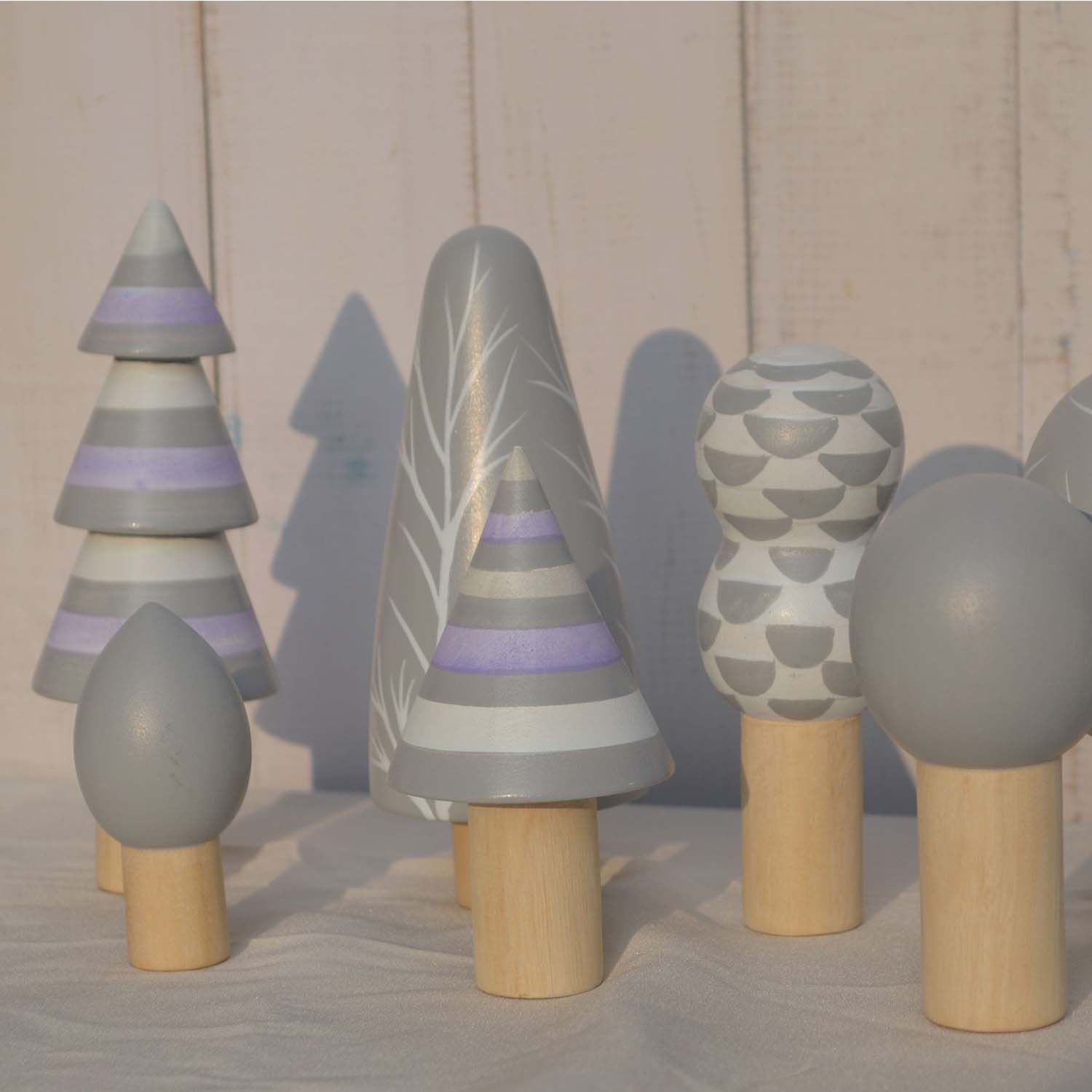 5 Pcs Wooden Arctic Tree Toy Set Wooden Forest Various Sizes Pretend Play Natural Wood Trees Creative Children's Arts Toy