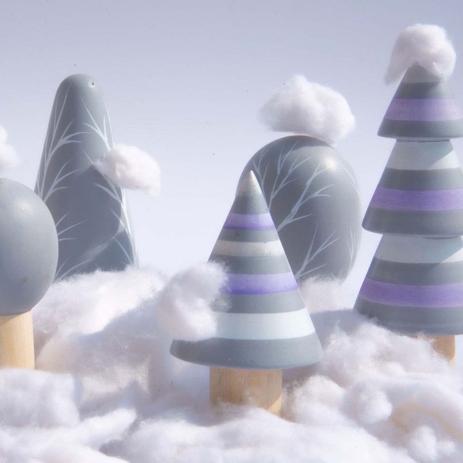 5 Pcs Wooden Arctic Tree Toy Set Wooden Forest Various Sizes Pretend Play Natural Wood Trees Creative Children's Arts Toy