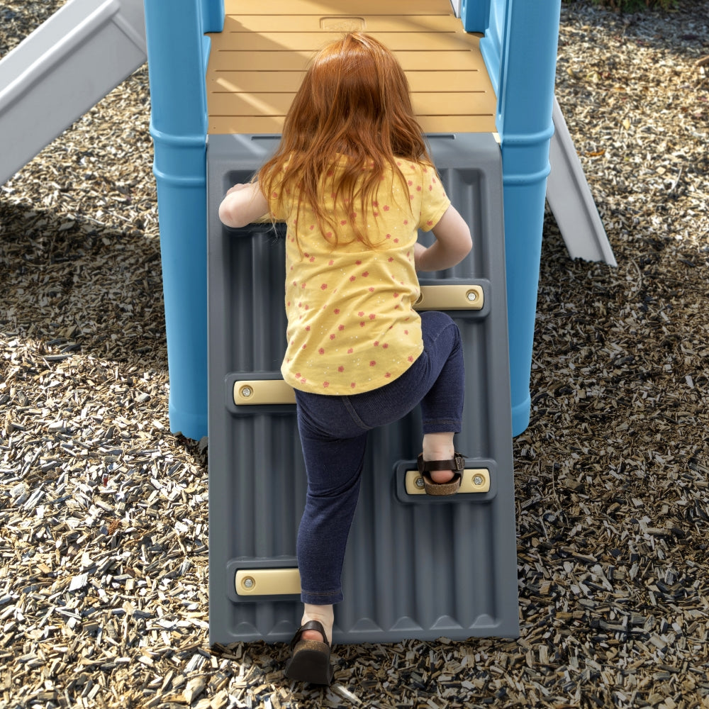 Scout & Slide Climber