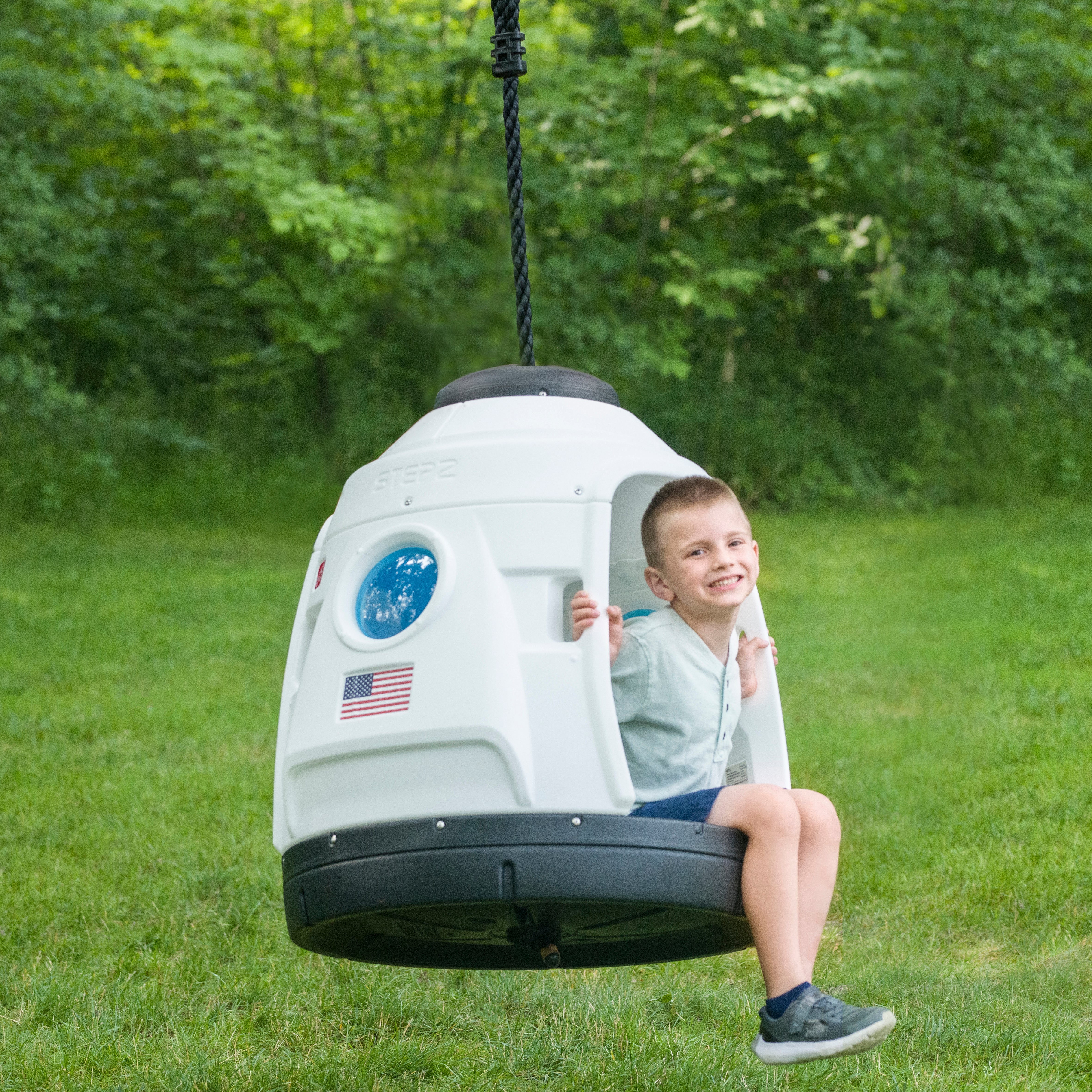 SPACE CAPSULE SWING