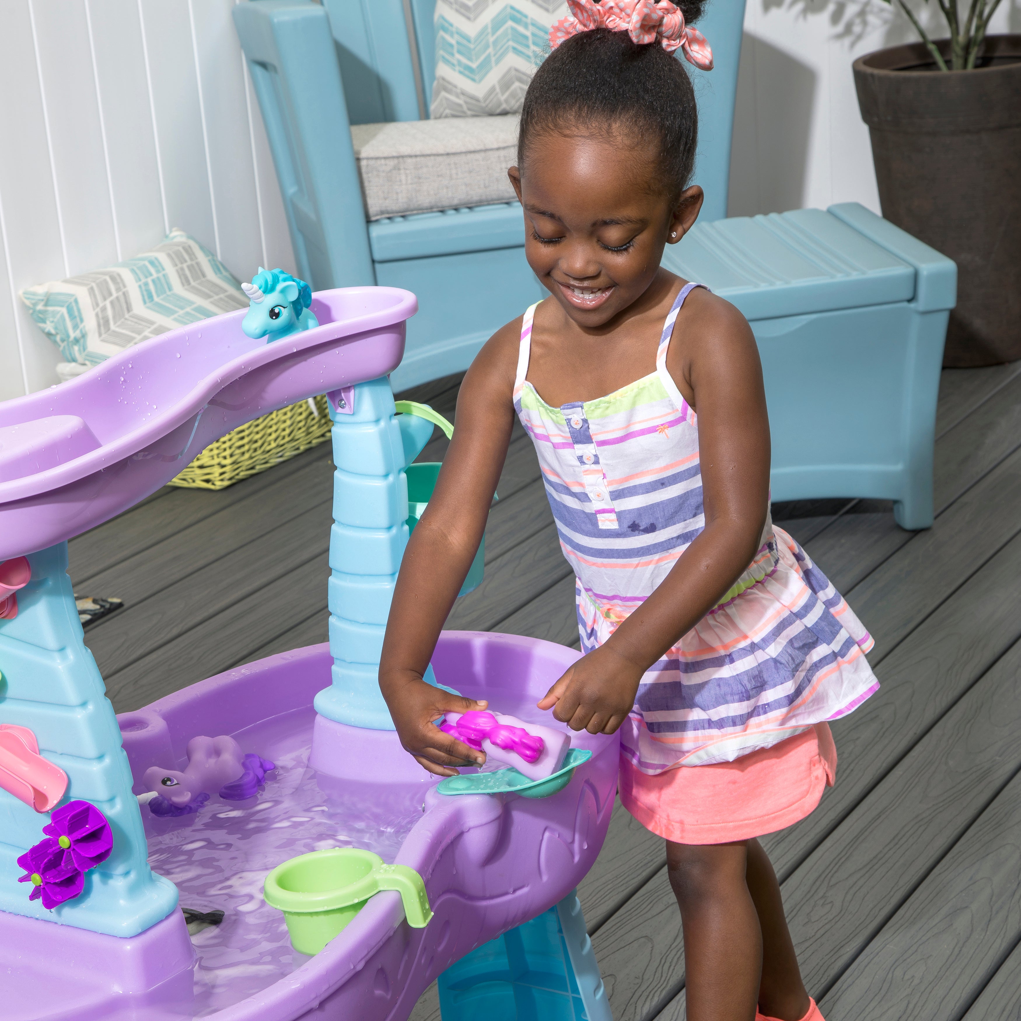 Rain Showers & Unicorns Water Table