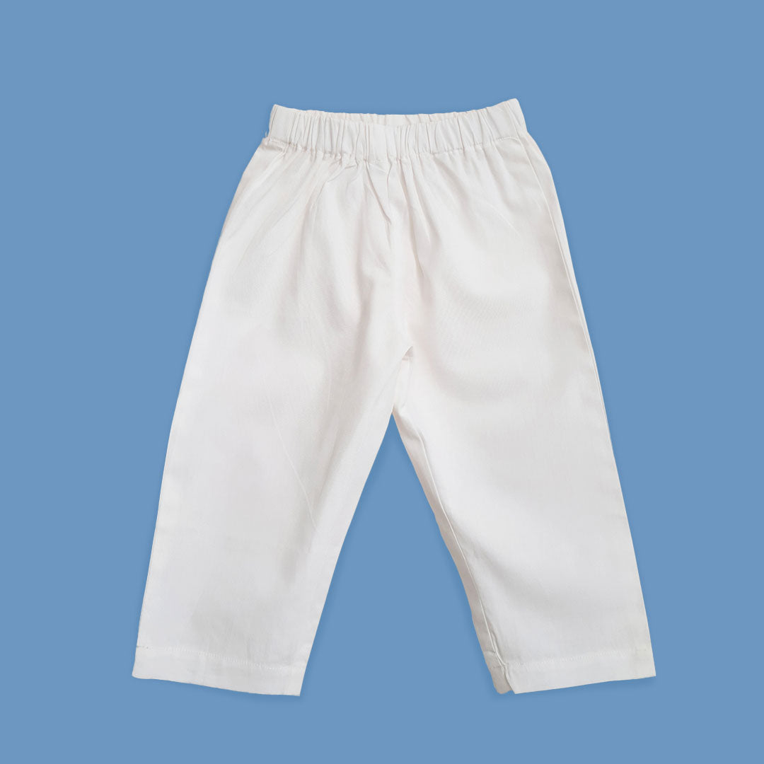 Textured Kurta paired with Pajama Pants - White