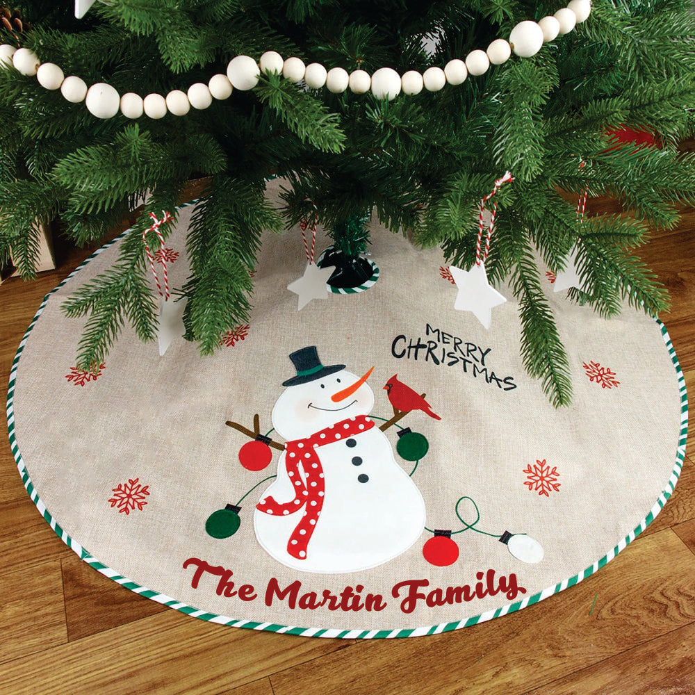 42" Tree Skirt - Snowman’s Embrace