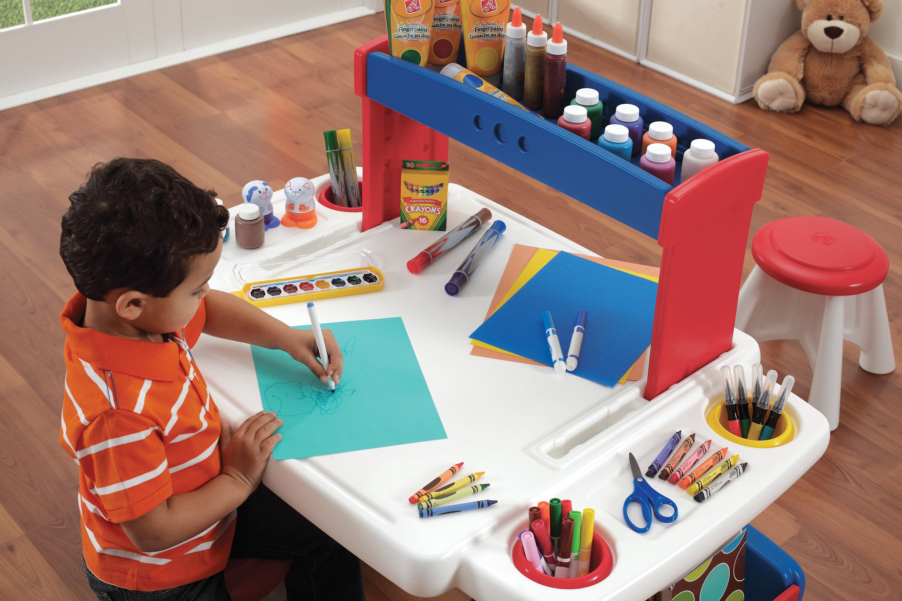 Creative Projects Table