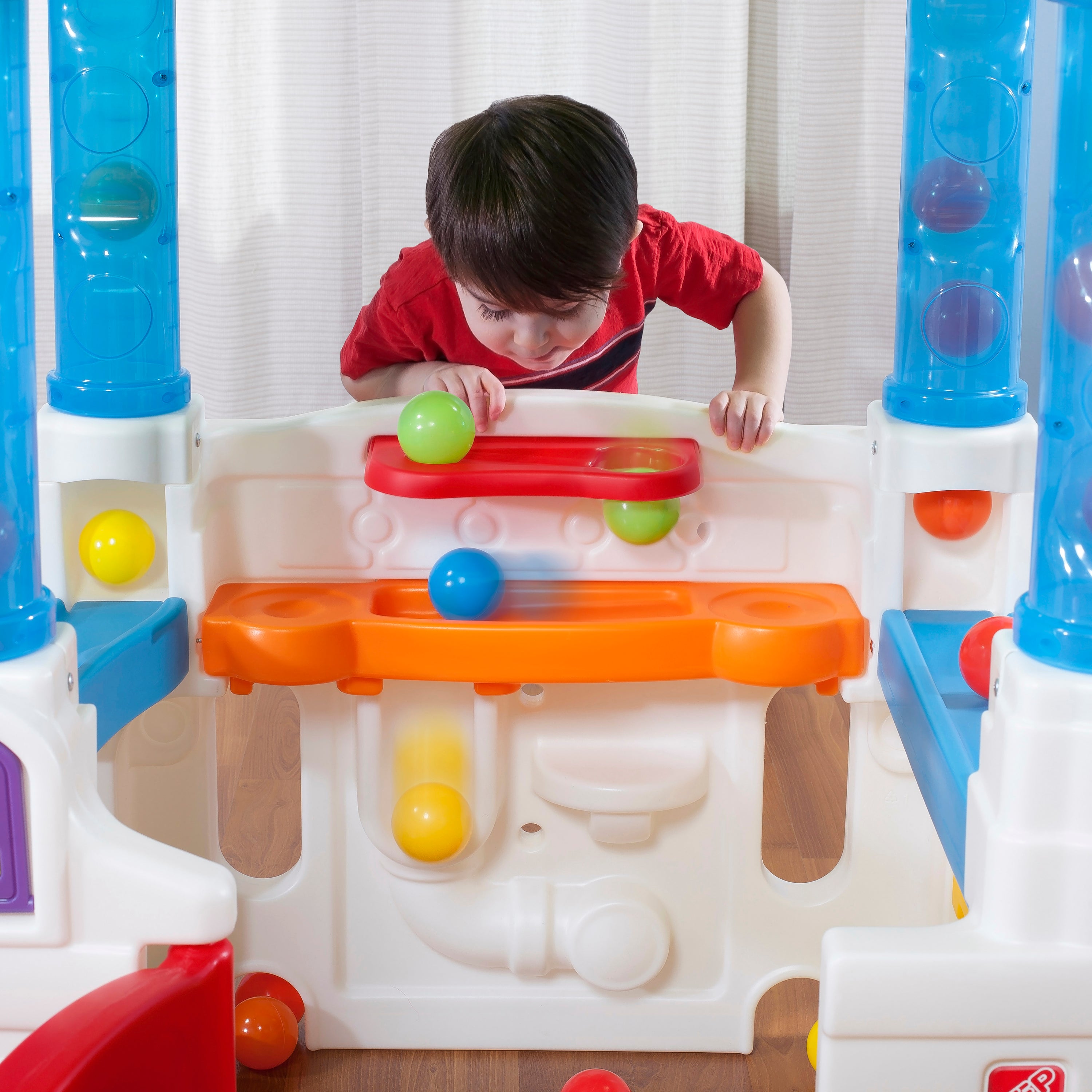 Wonderball Fun House