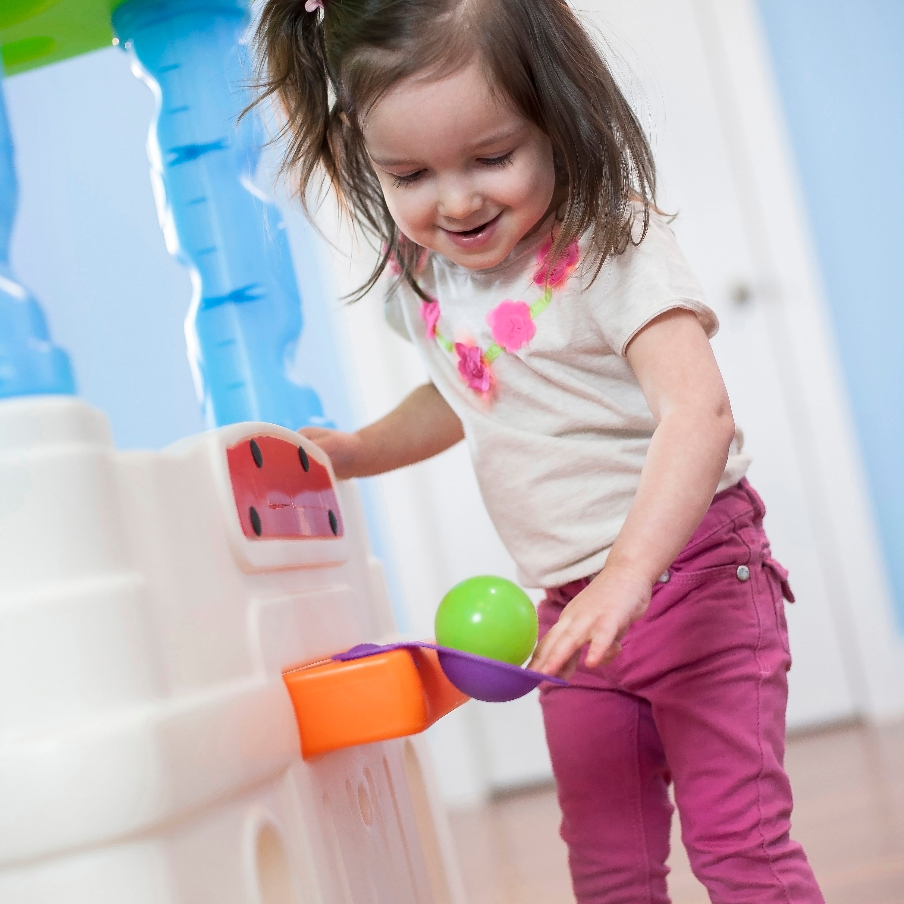 Wonderball Fun House