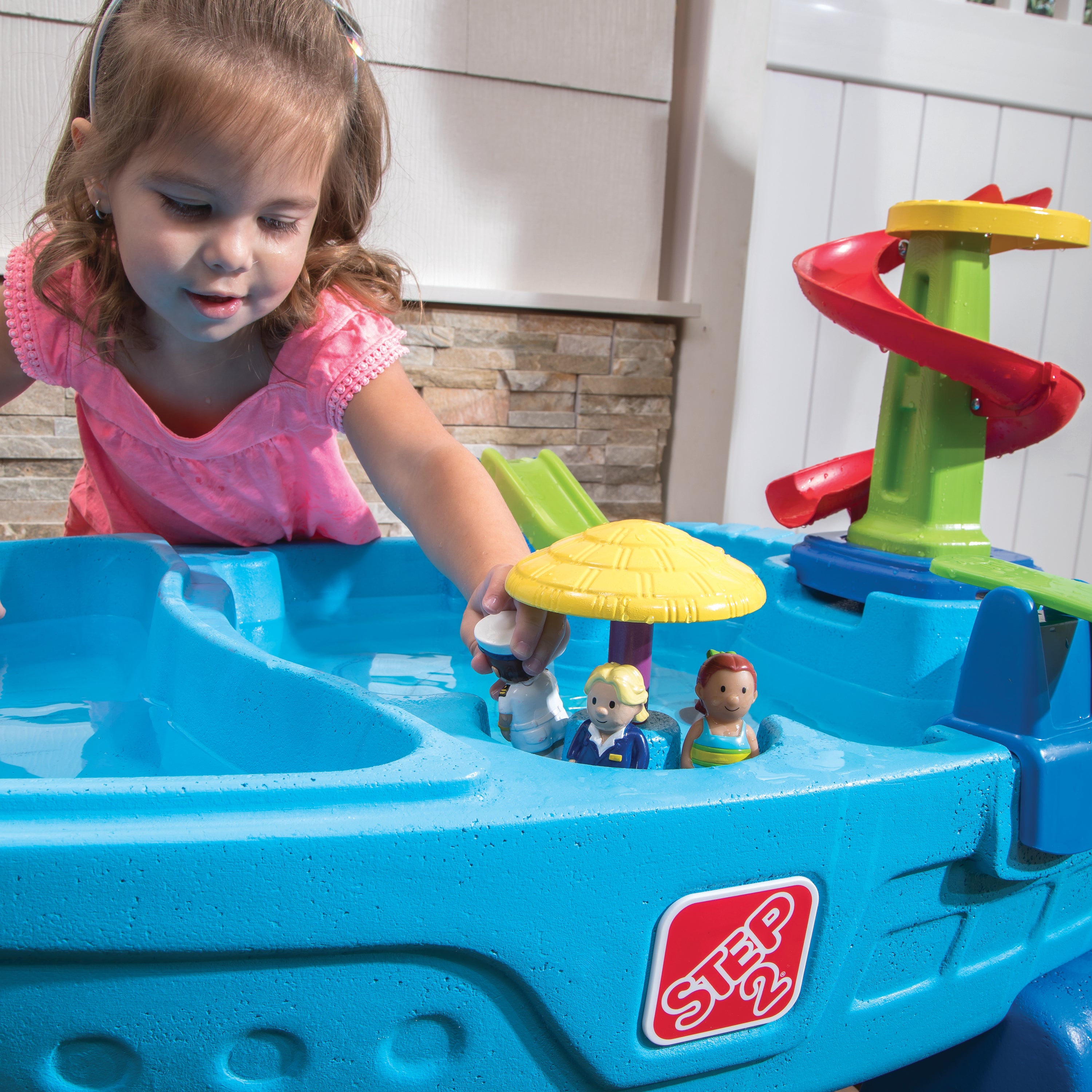 Fiesta Cruise Sand & Water Table