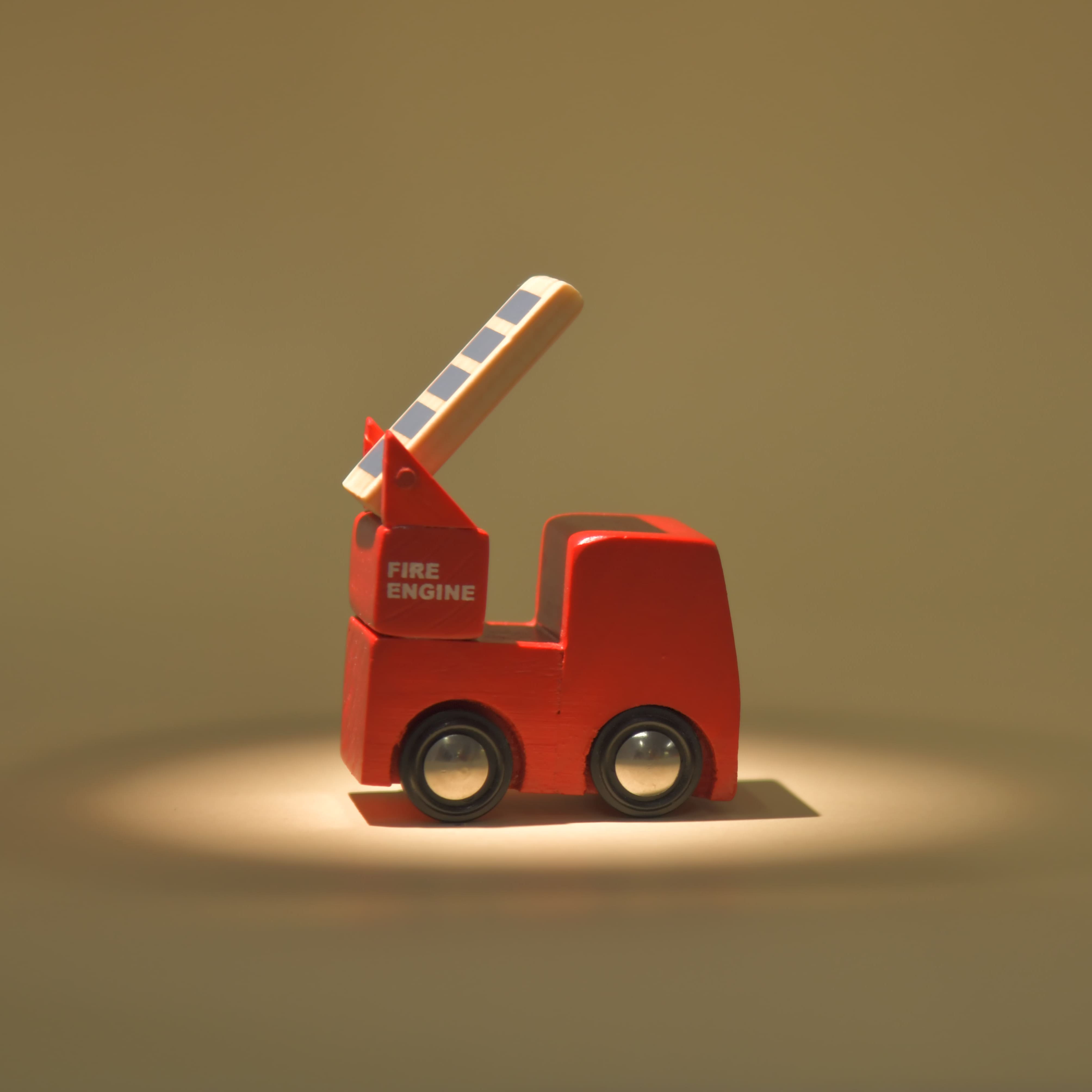 Little Wagon Toy Cars Playset Wooden Toy Cars,12 Colorful Mini Construction Vehicles Set