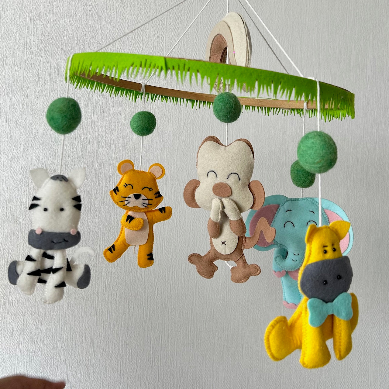 Zoo Crew - Cot / Crib Mobile