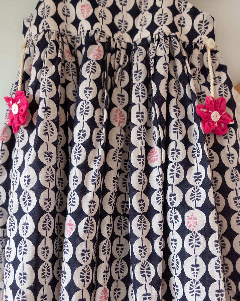 Nila Cotton Monstera Print Kurta With White Cowl Dhoti Pants and Pink Bandhani Dupatta Coord Set