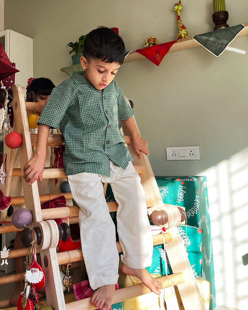 Boogie Green Checkered Boys Handwoven Cotton Shirt