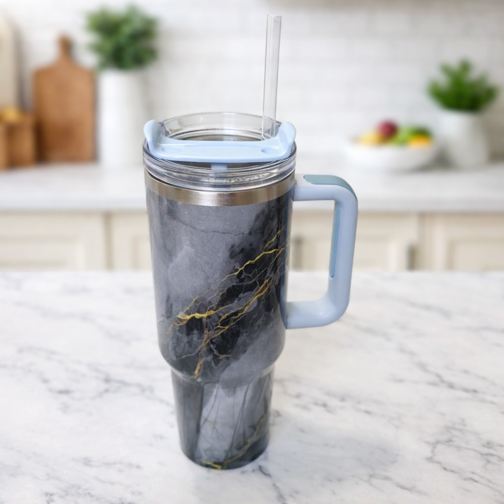 Stanley Swirl x Quencher H2.0 | 1.18L – Storm Noir Gold