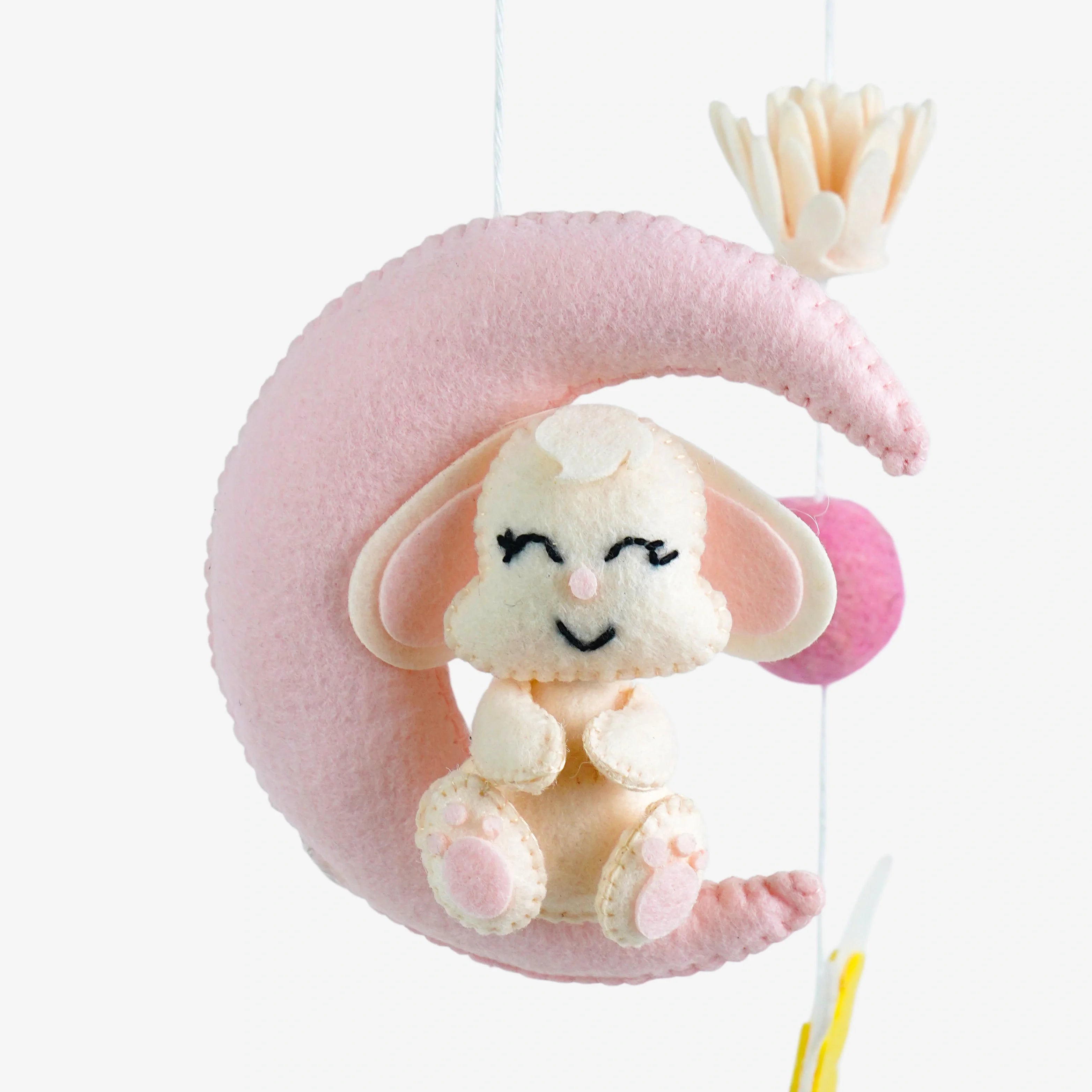 Dreamy Flutterland - Cot / Crib Mobile