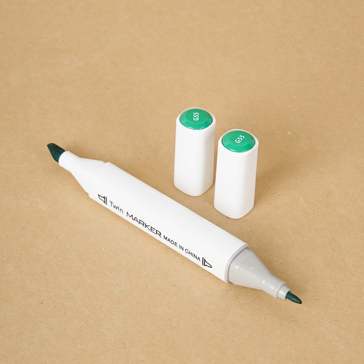Set of 12 touch cool dual side markers