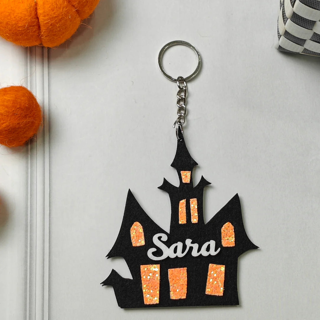 Personalised Halloween Keychain – Haunted House