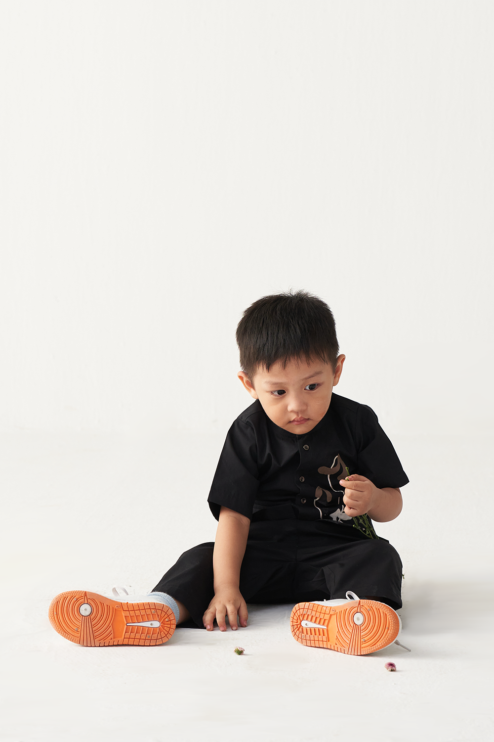 POPPY APPLIQUE SHIRT
