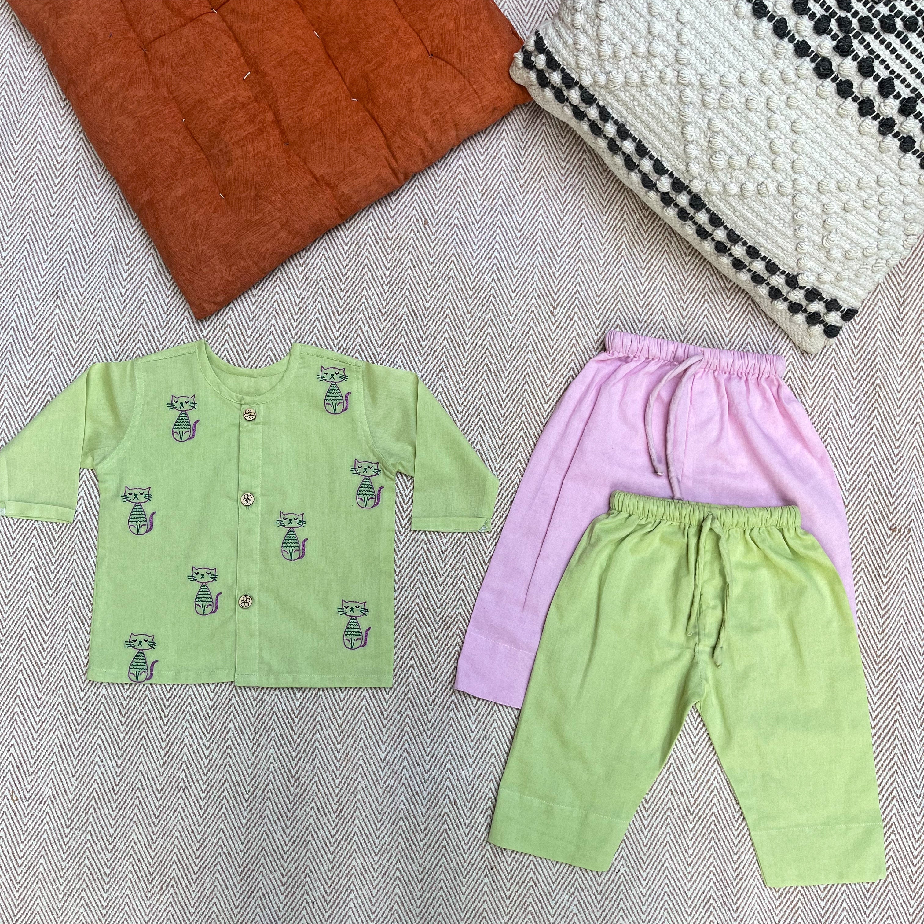 Cats - Organic Cotton Full Sleeves Jhabla with Two Pyjamas