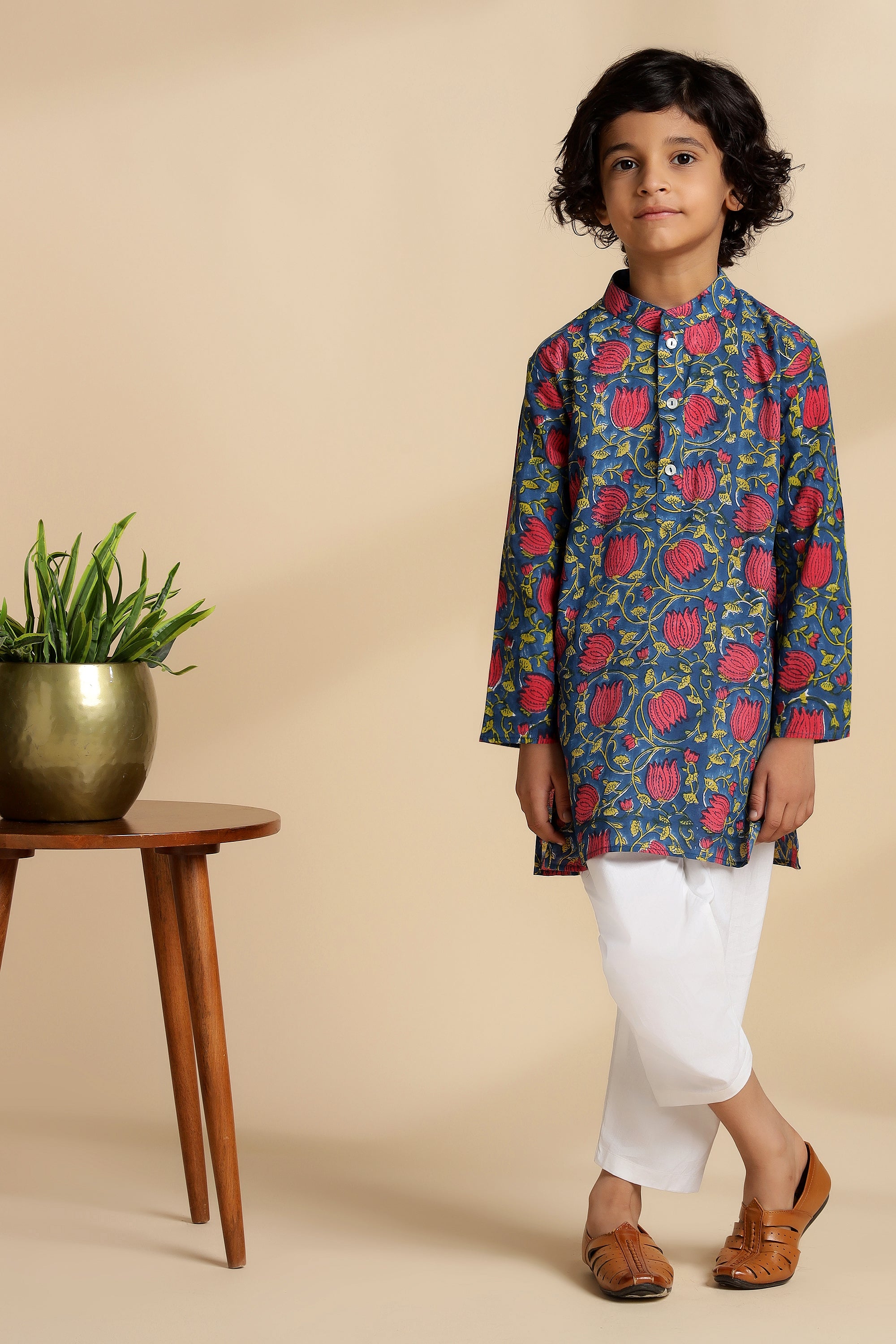 Pond Kurta Set