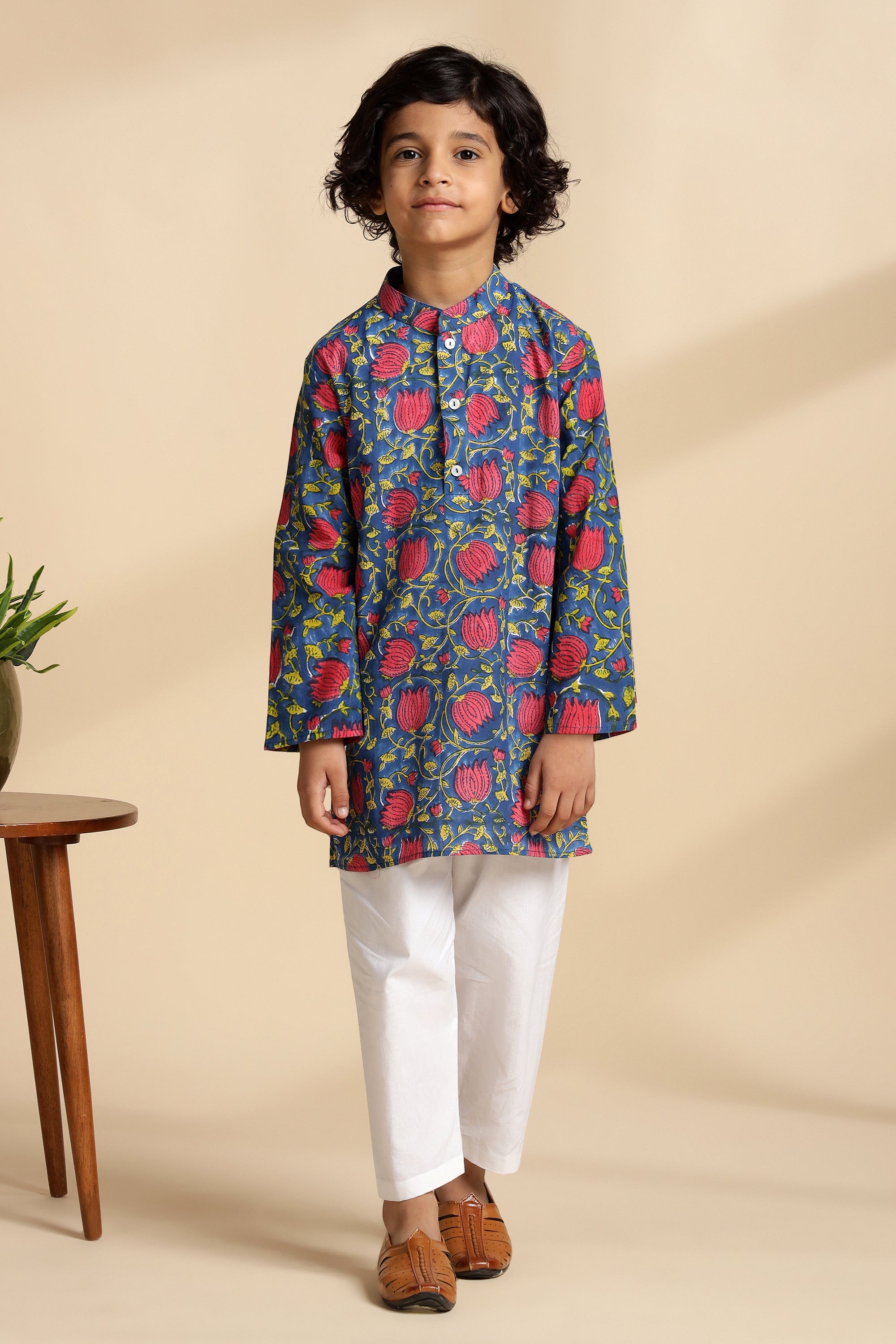 Pond Kurta Set