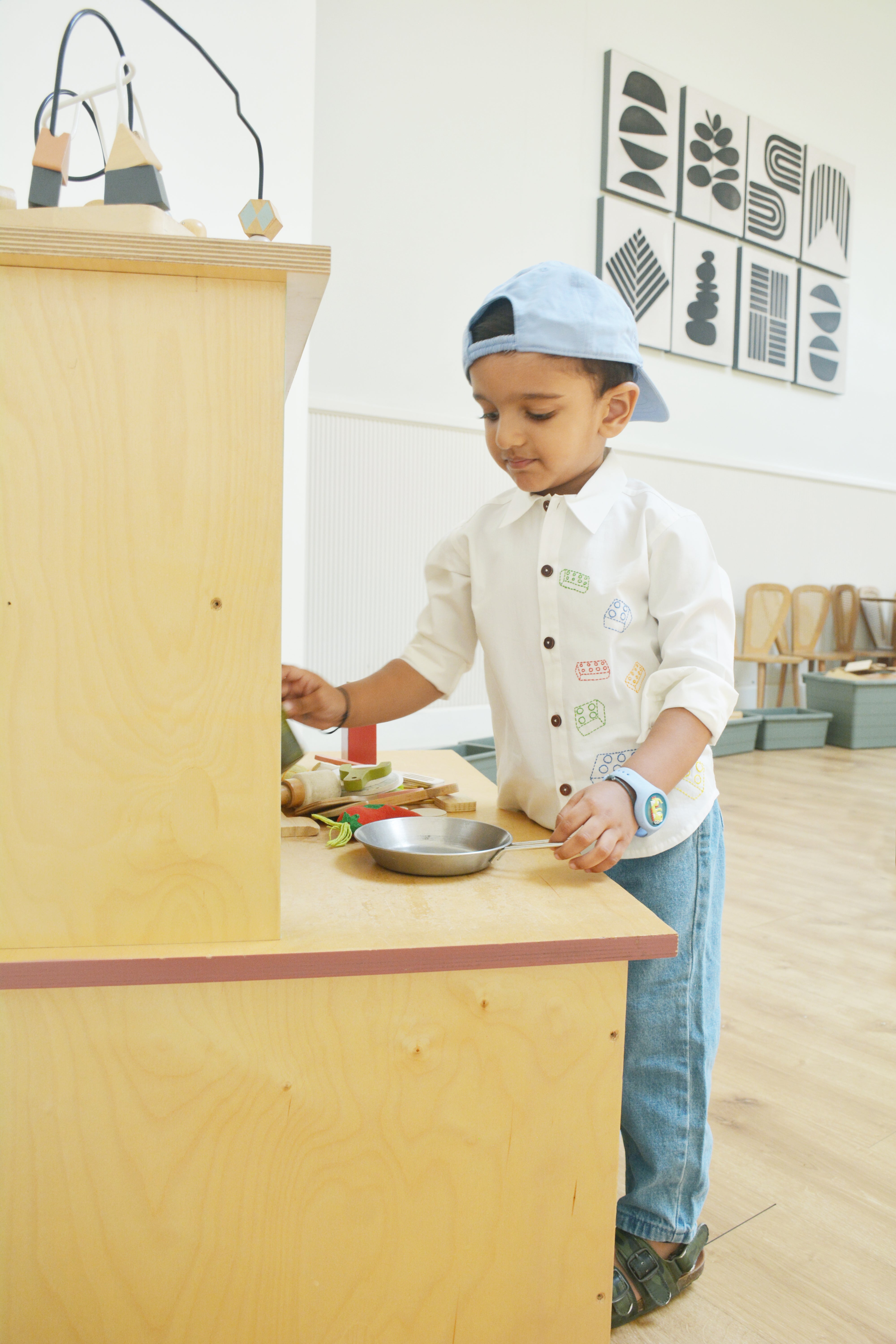 Building Blocks Embroidered Unisex Shirt - White - Totdot