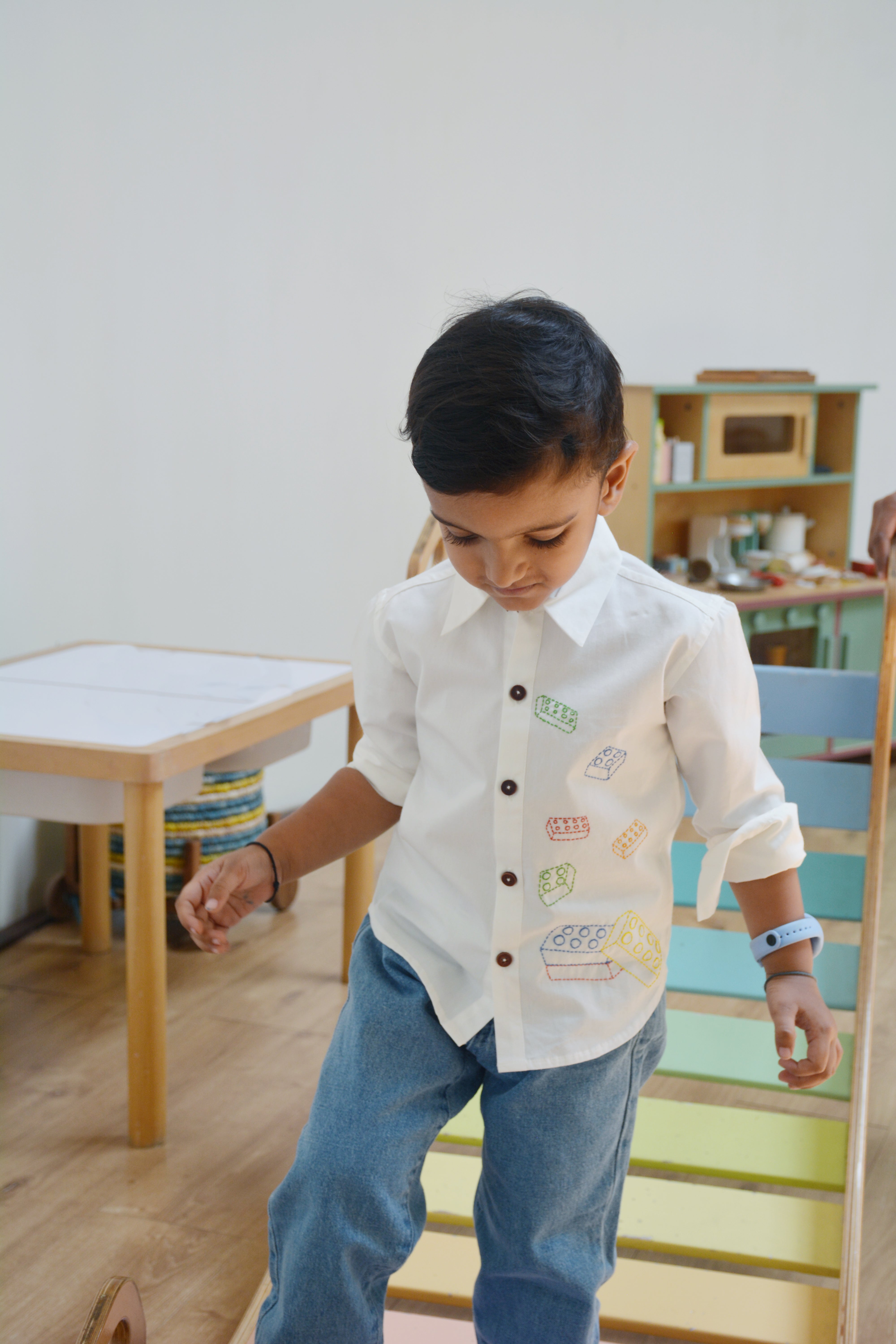 Building Blocks Embroidered Unisex Shirt - White - Totdot