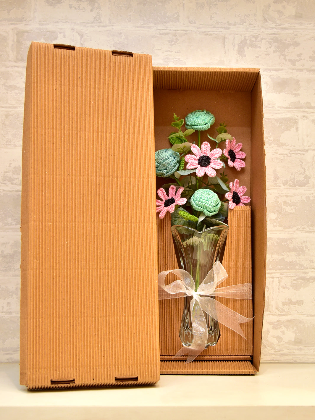 Daisy Dreams : Crochet Daisy & Rose Bouquet - Totdot