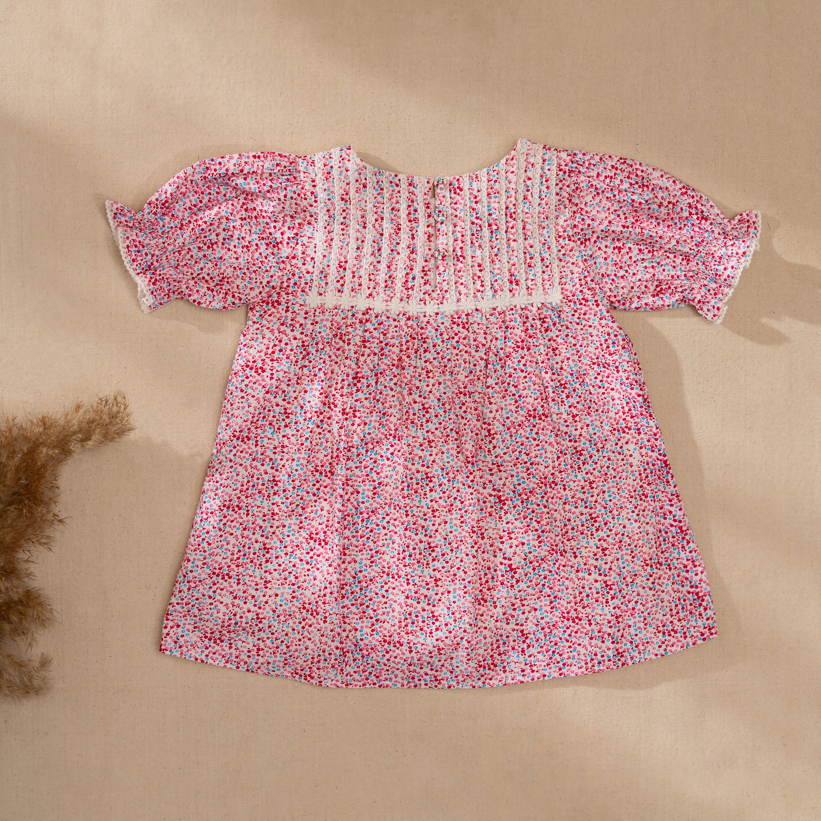 Vera Lace Dress