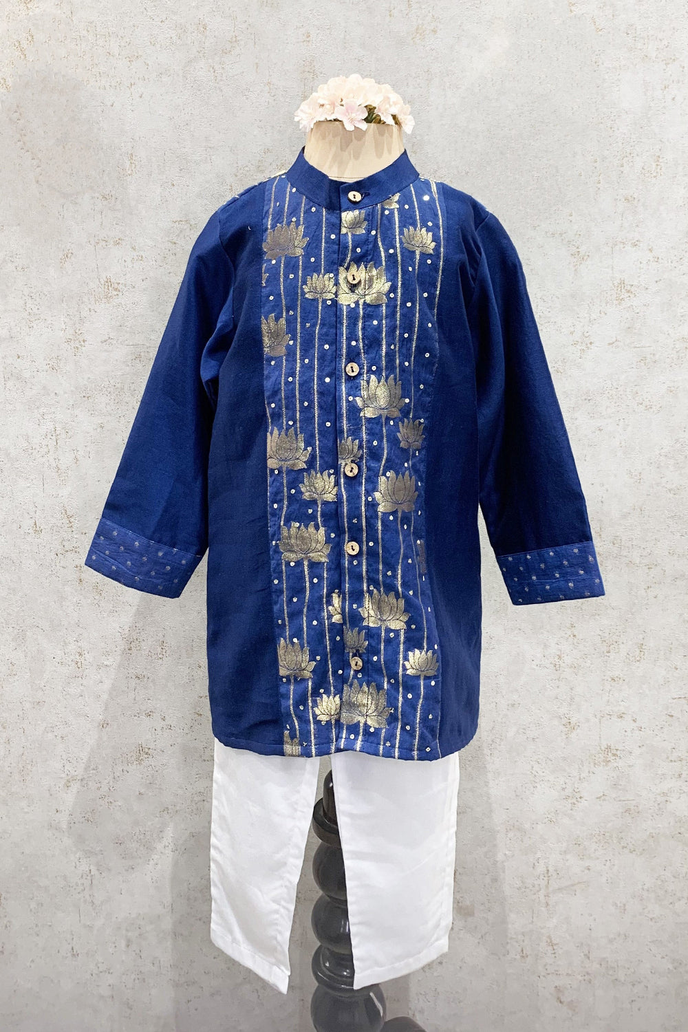 Lotus Zari Front Open Kurta Set