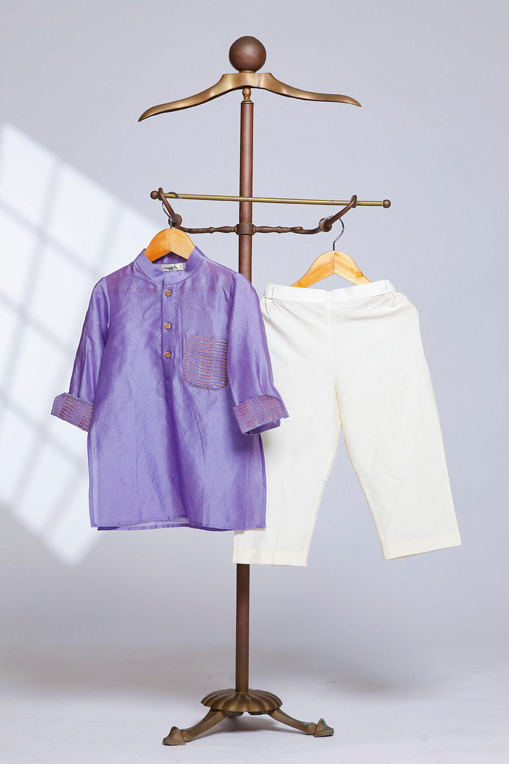 Boys Zari Patch Pocket Kurta Set - Purple