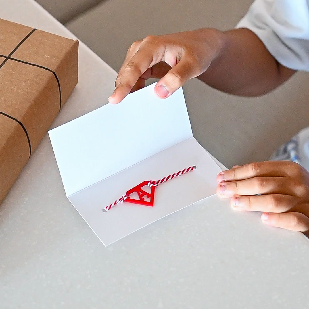 Personalised Superman rakhi on a gift card – Totdot