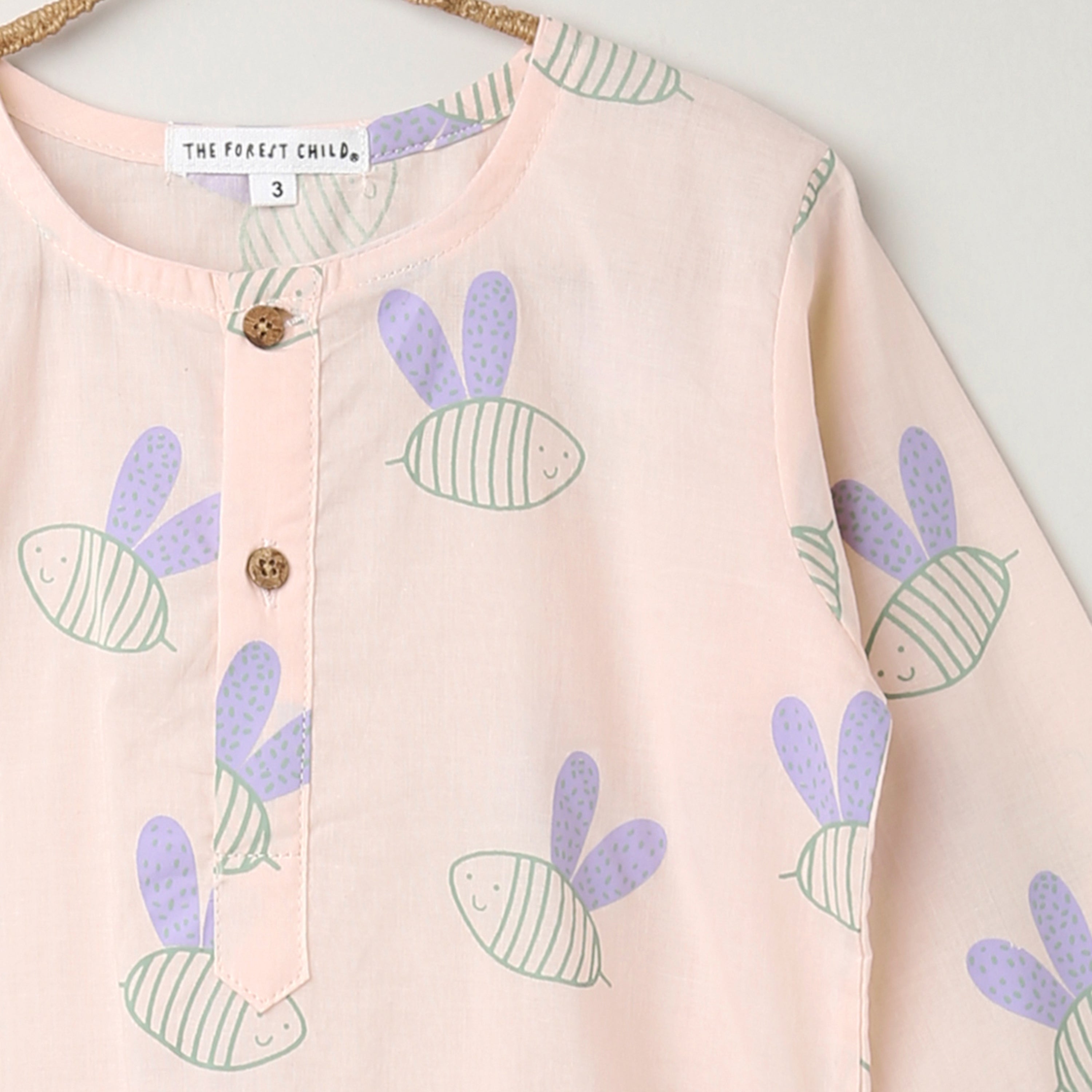 A Swarm OF Bees' Kurta Pyjama Set