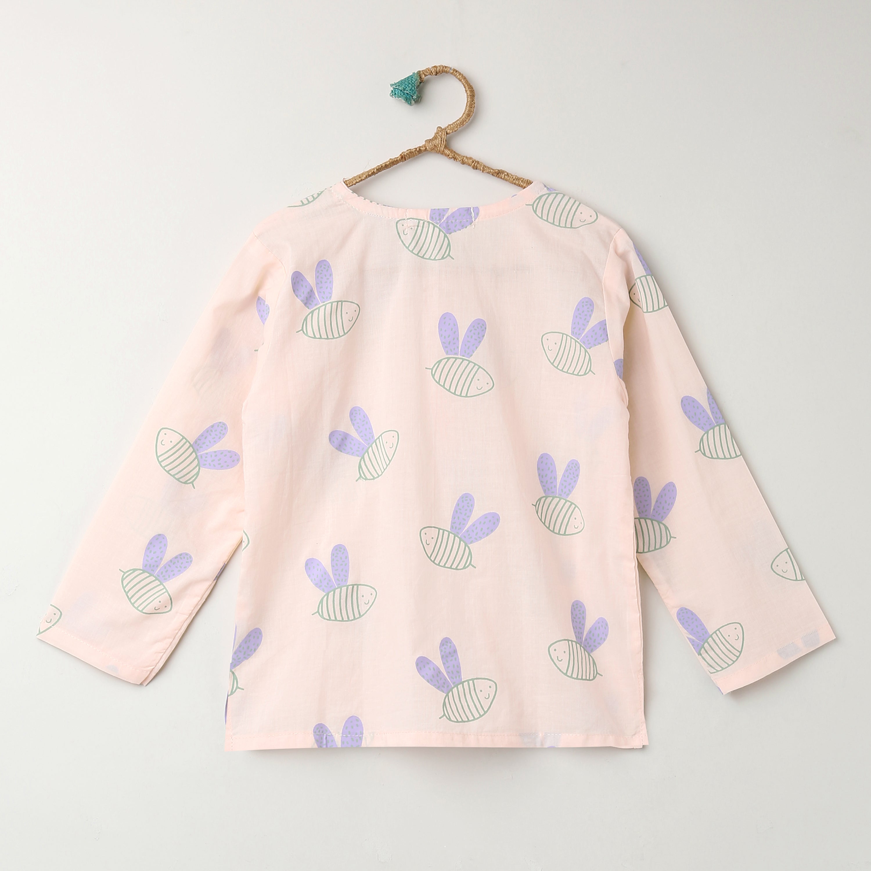 A Swarm OF Bees' Kurta Pyjama Set