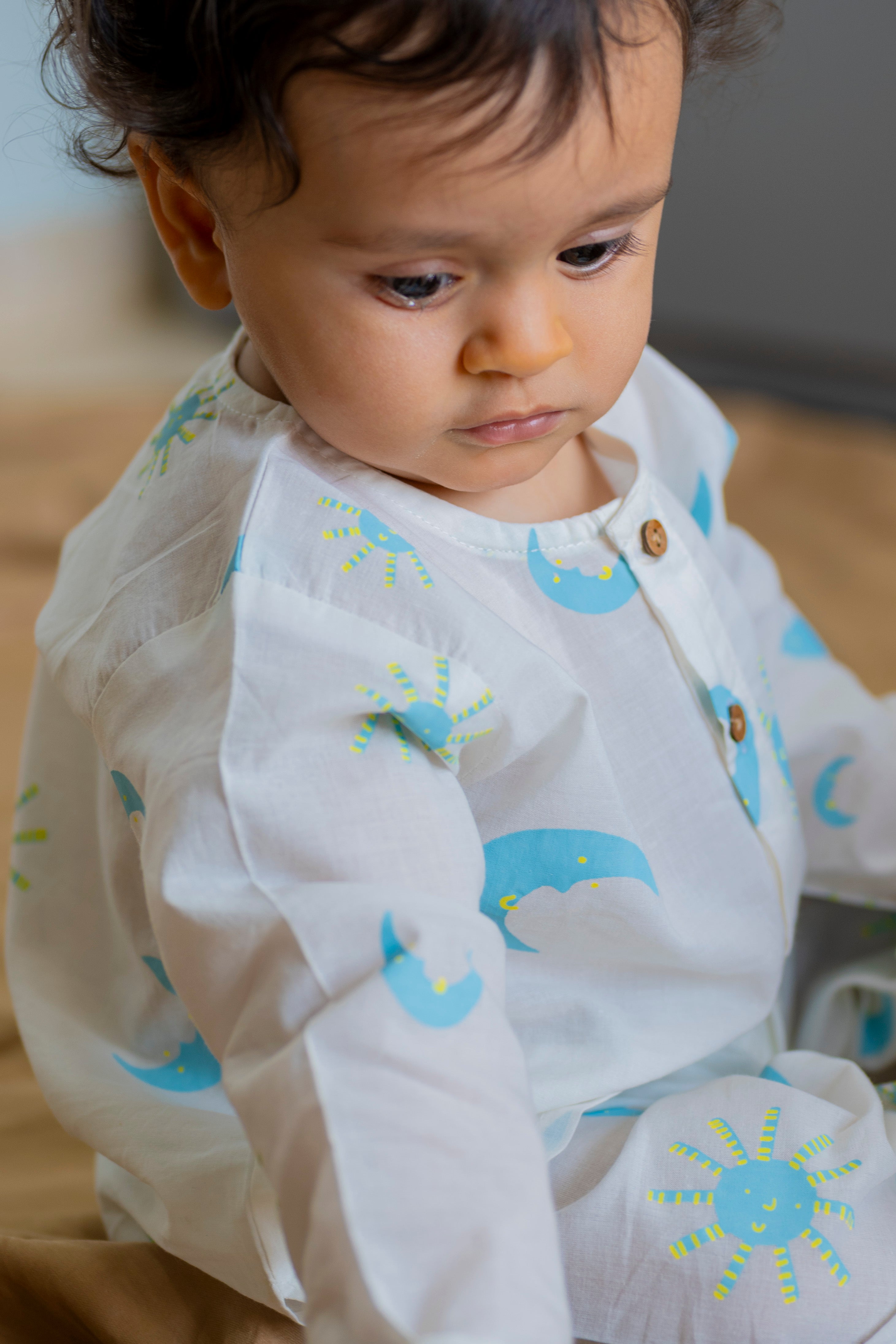 Sun and Moon' Kurta Pyjama Set