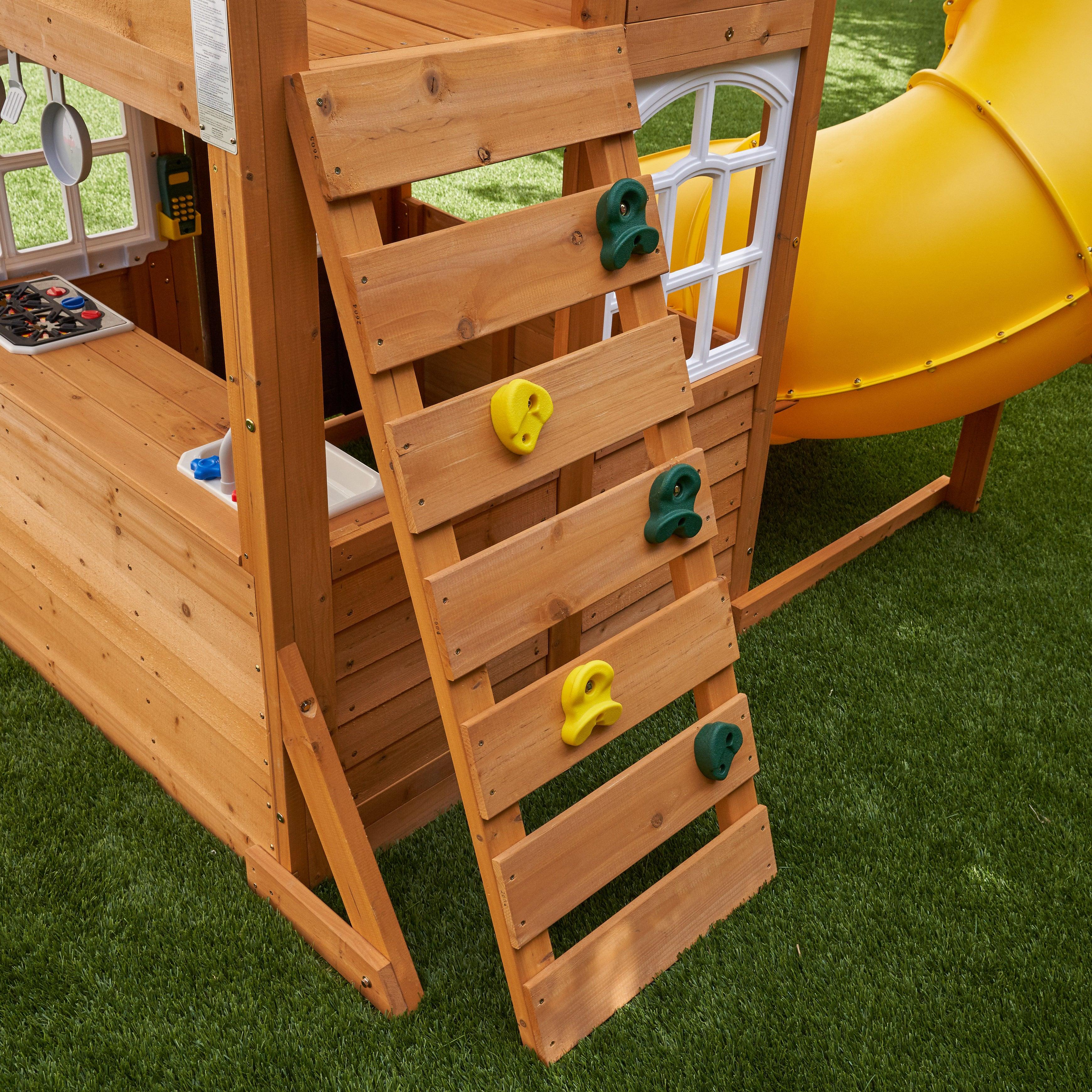 Castlewood wooden playset - Totdot