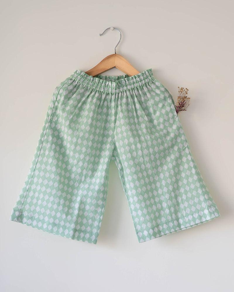 Wander co-ord Set in sage green rhombus - Totdot