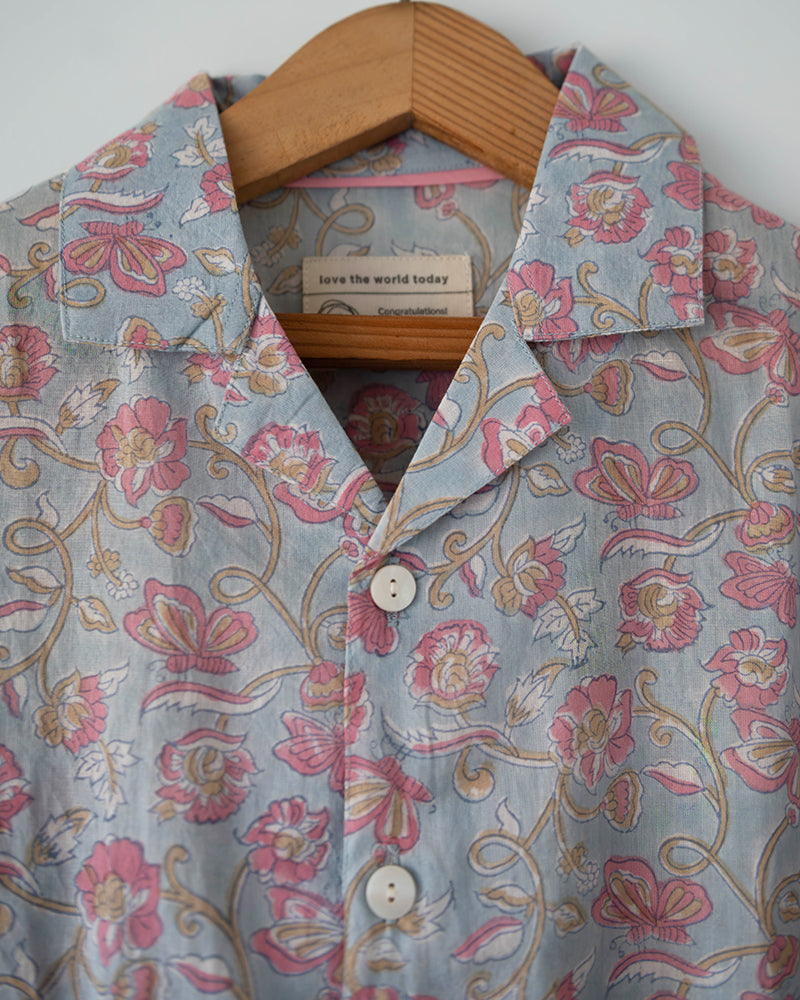 Cloud drift shirt in sky blue butterfly - Totdot