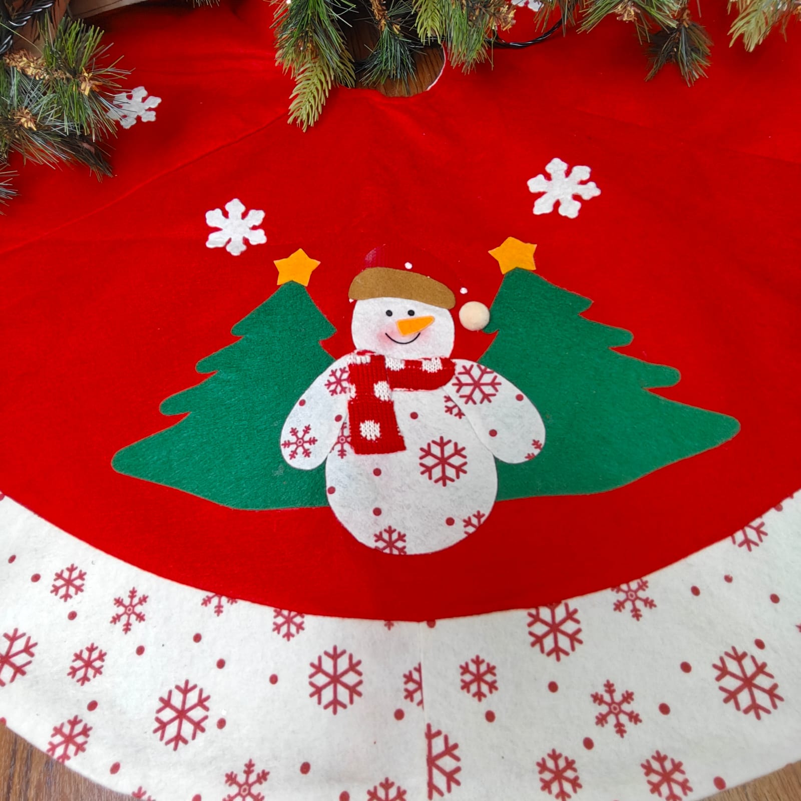 42'' Tree Skirt – Snowman Wonderland