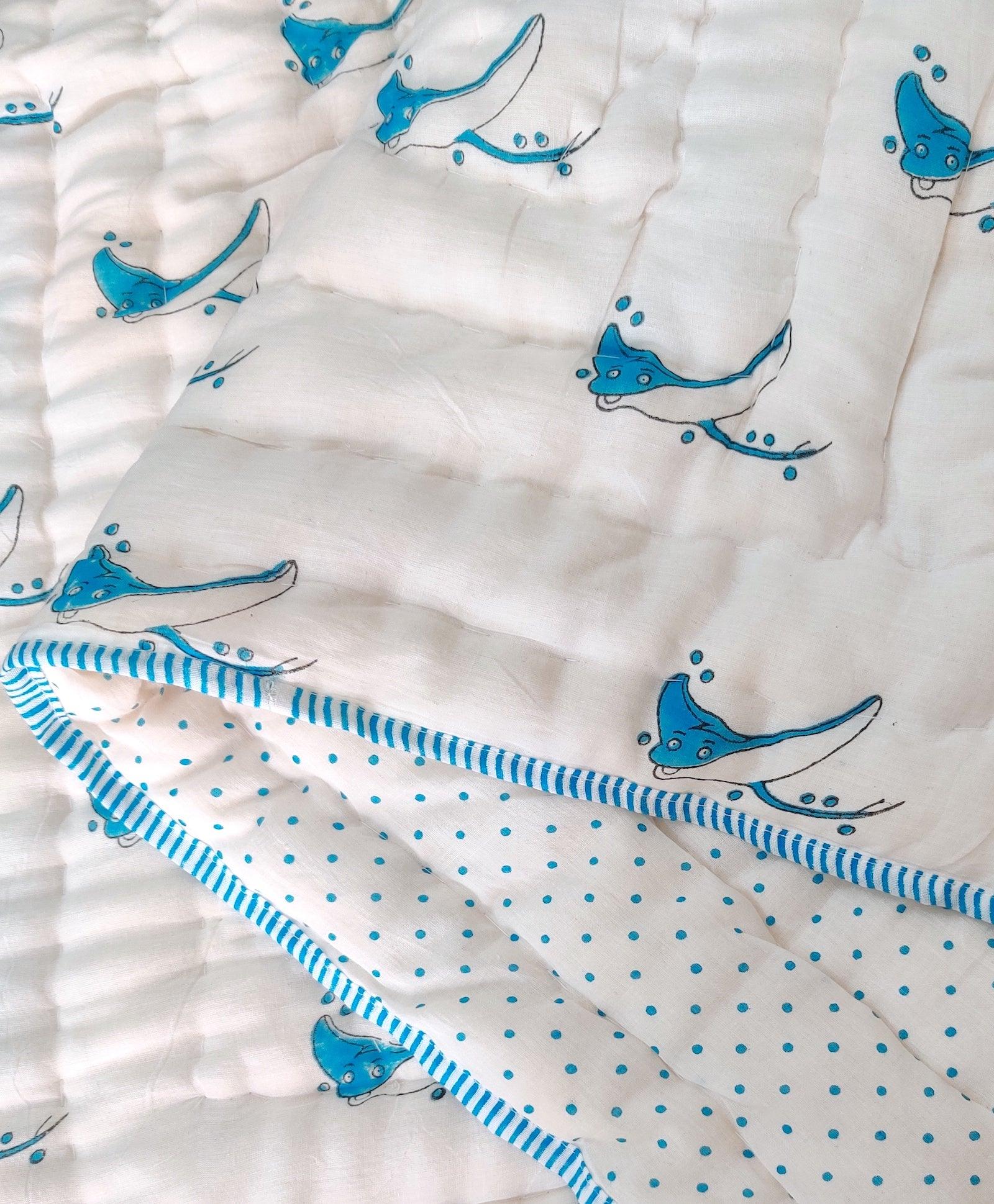 Stingray - Reversible Quilt - Totdot