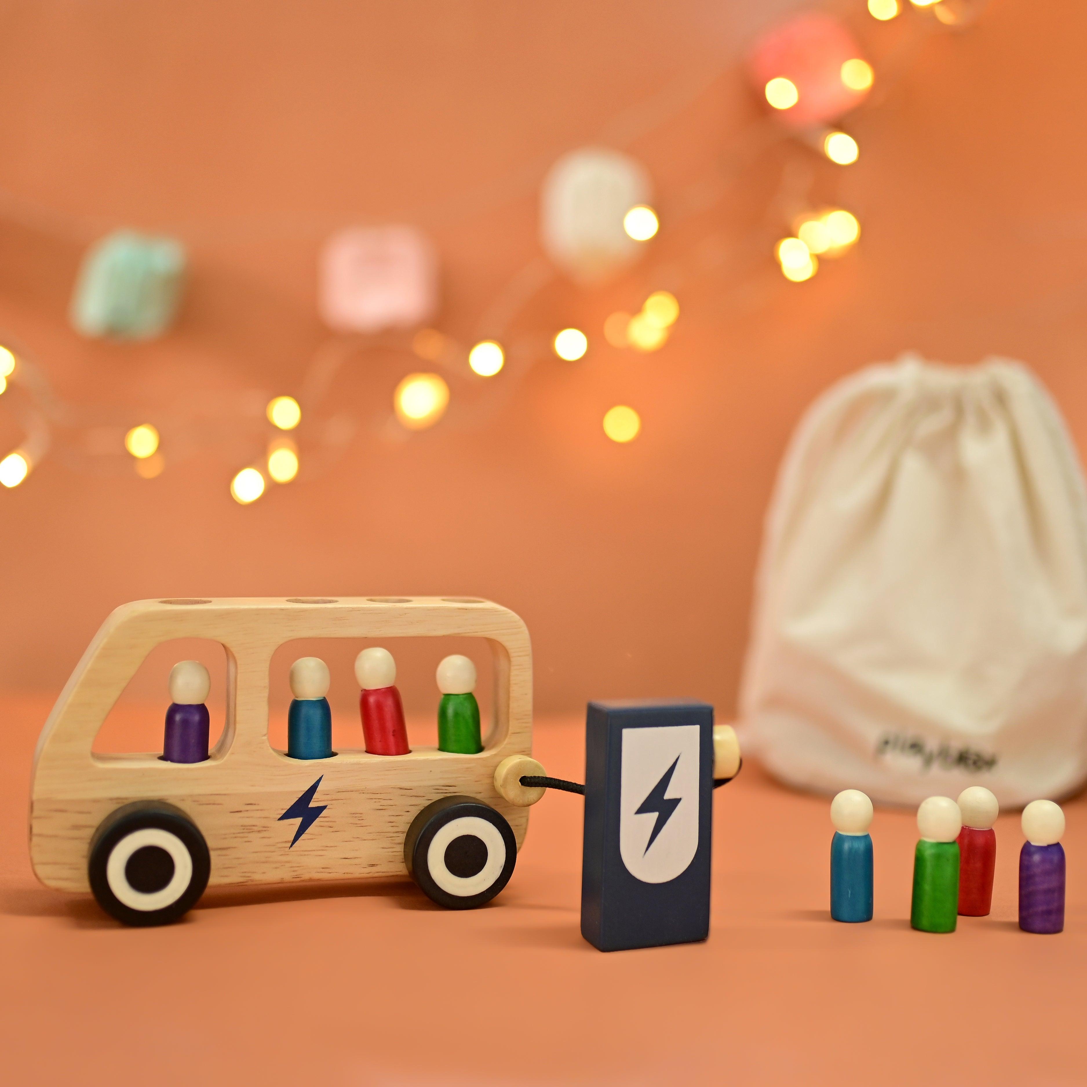 Wooden Double decker Bus for Kids | 7 Wooden Passangers and 1 Driver with Artificial Wooden Electric Charger - Totdot