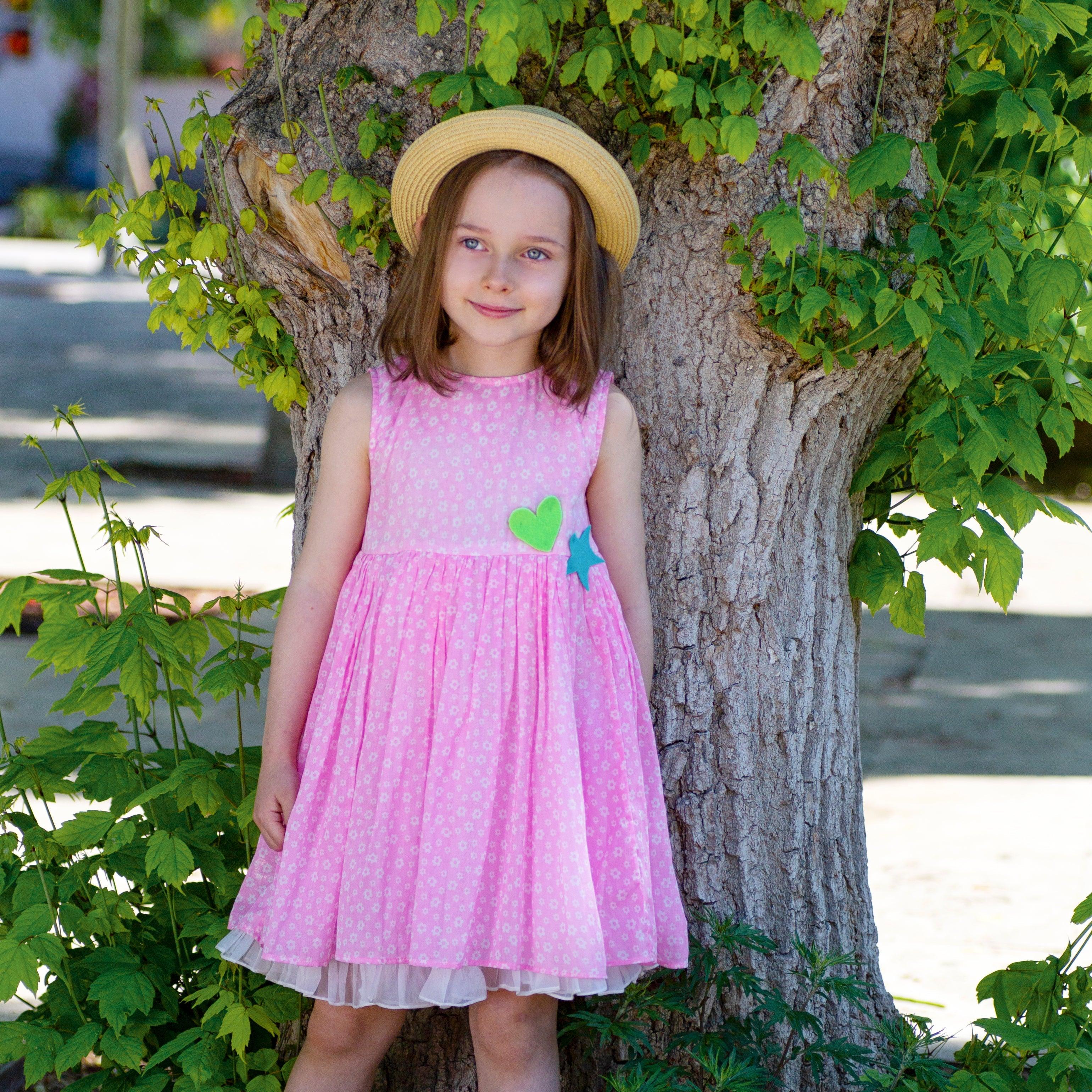 C'est La Vive- Sleeveless Pink Dress with White Floral Print for Girls - Totdot