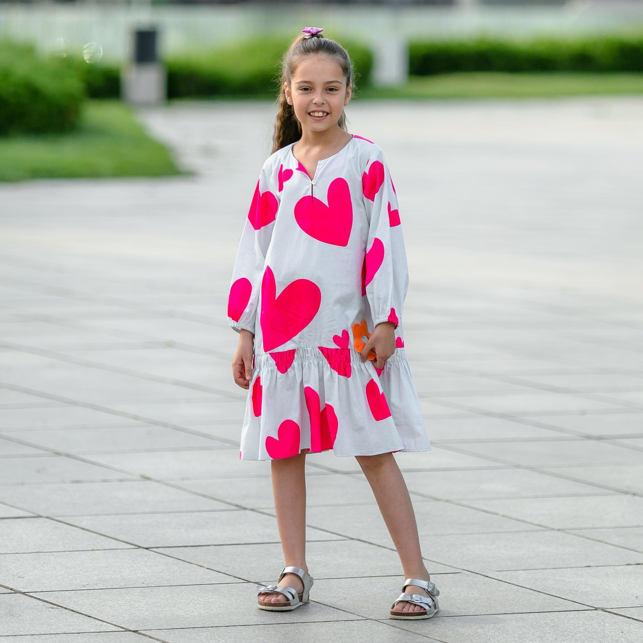 Dreamcatcher- White Dress with Pink Hearts for Girls - Totdot