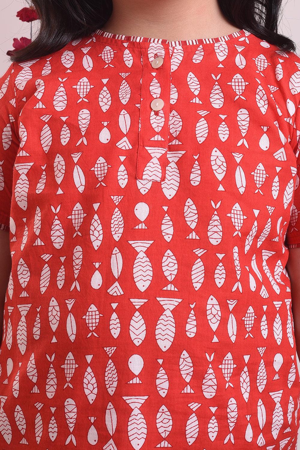 Red Crayon Set - Totdot