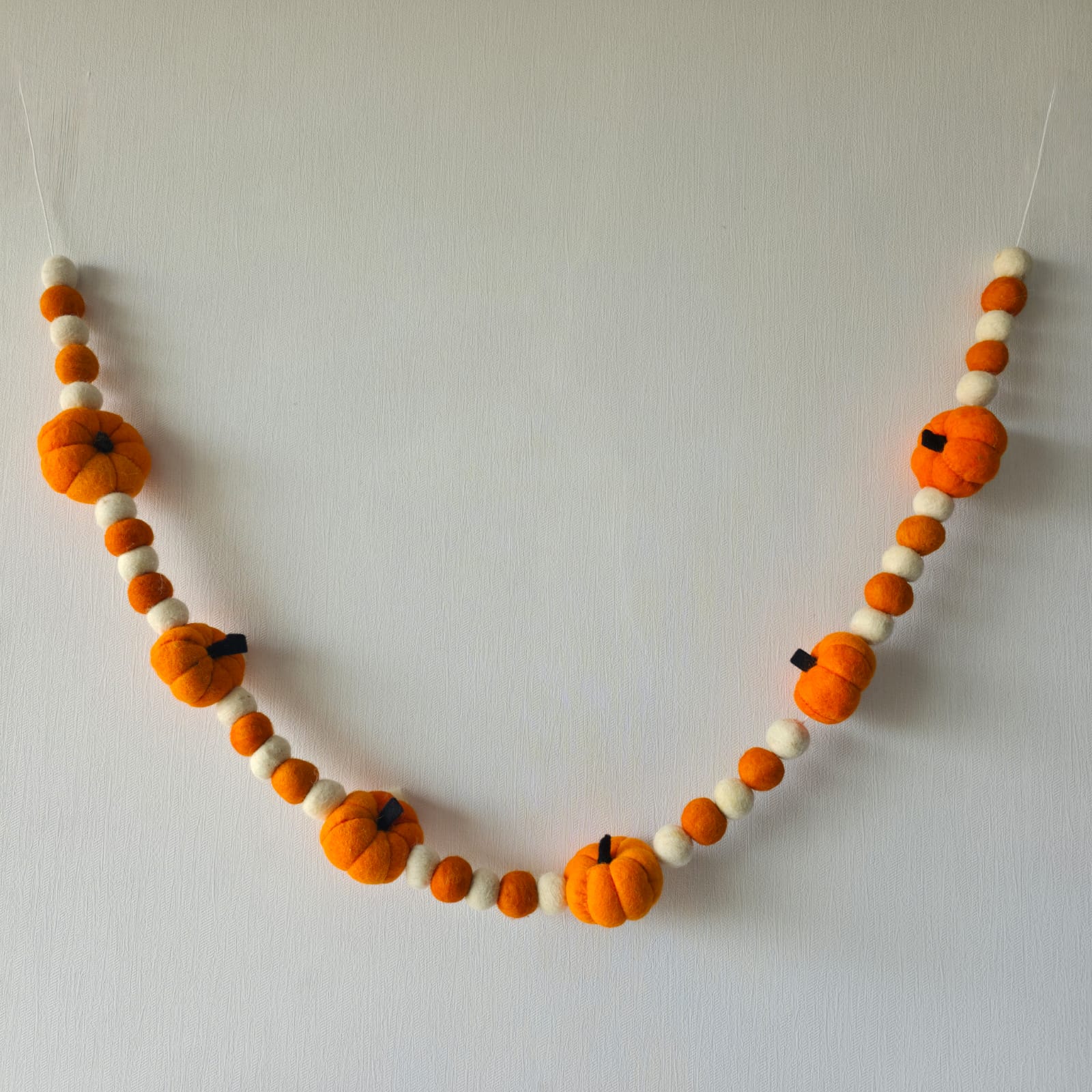 Pumpkin Pompom Bunting – Autumn Glow