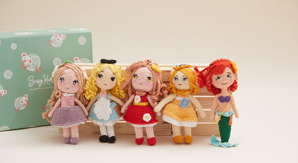 Set Of 5 Girl Dolls