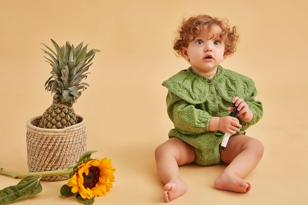 Baby peter pan collared full sleevesromper