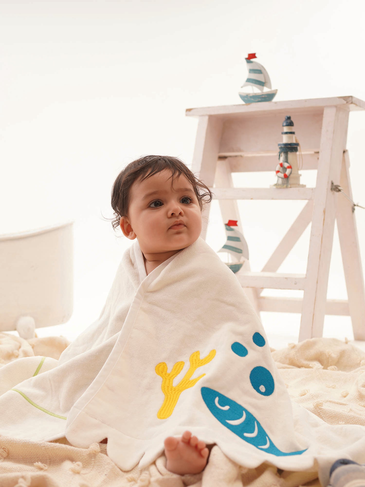 Fintastic - Organic Cotton Baby Bath Towel - Totdot