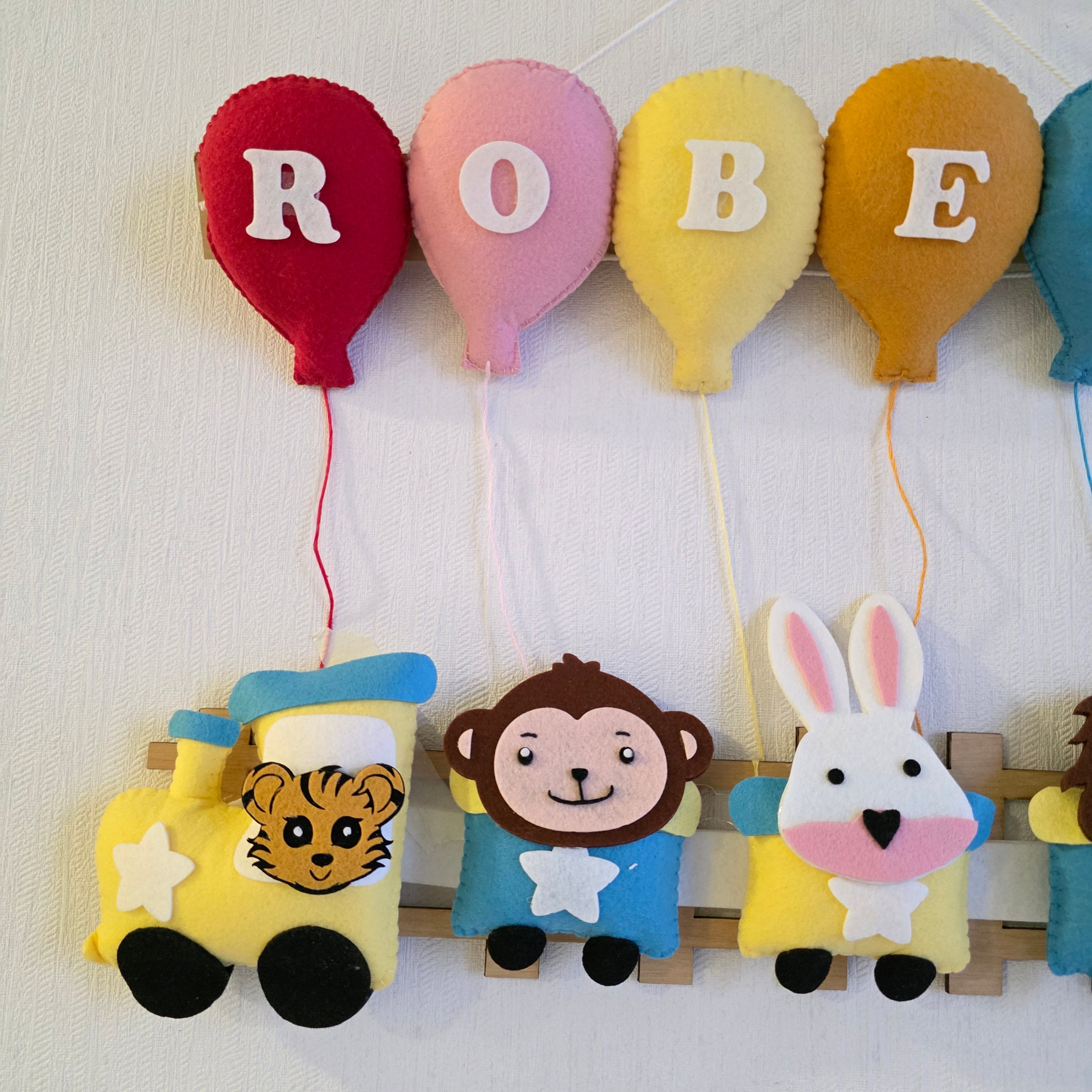 Balloon Buddies Name Hanging