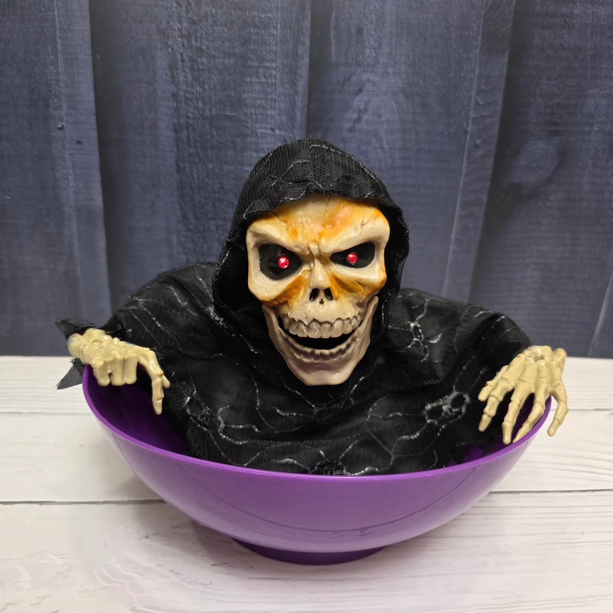 Animated Candy Bowl – Purple Phantom