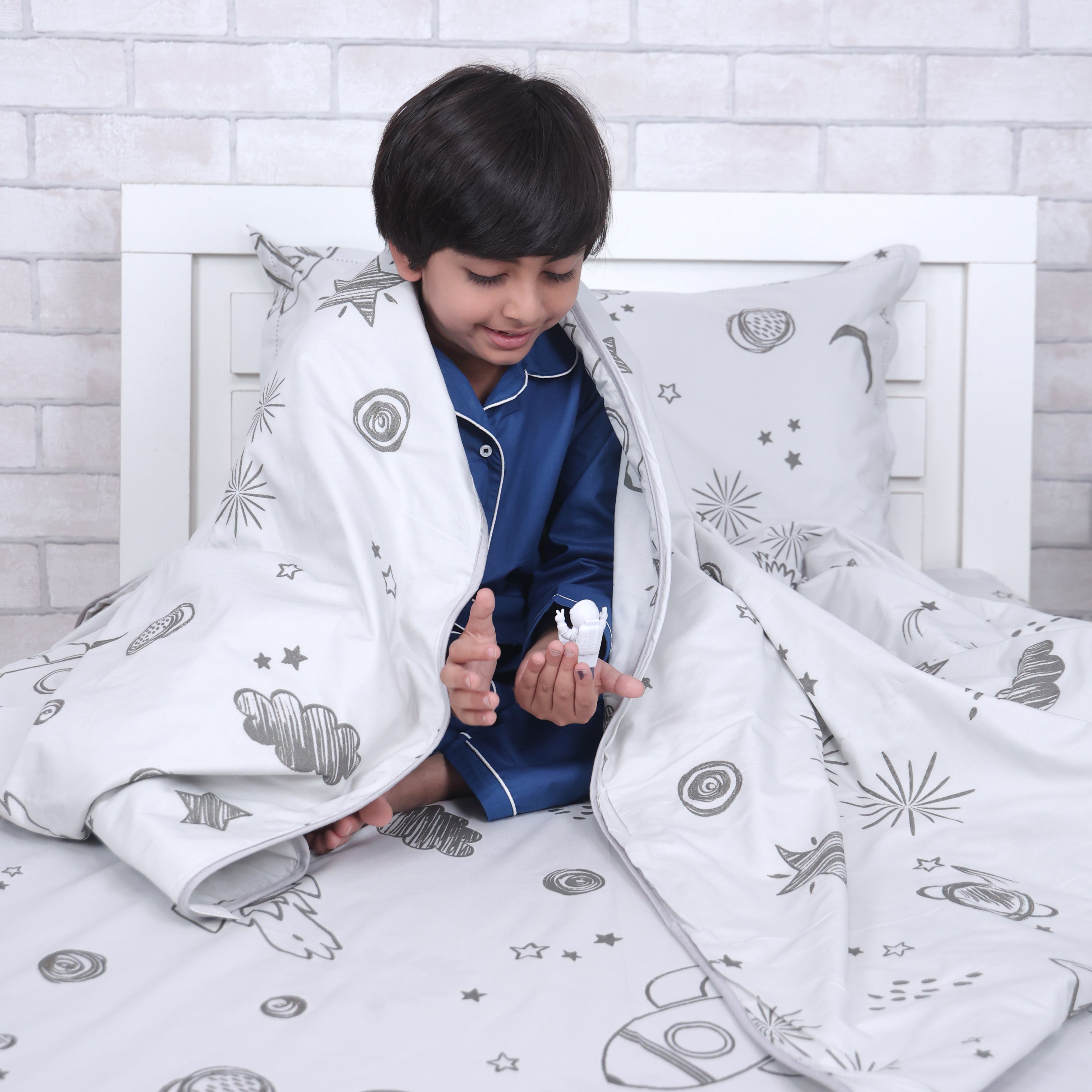 To the Moon and back Glow in The Dark - Dohar Blanket