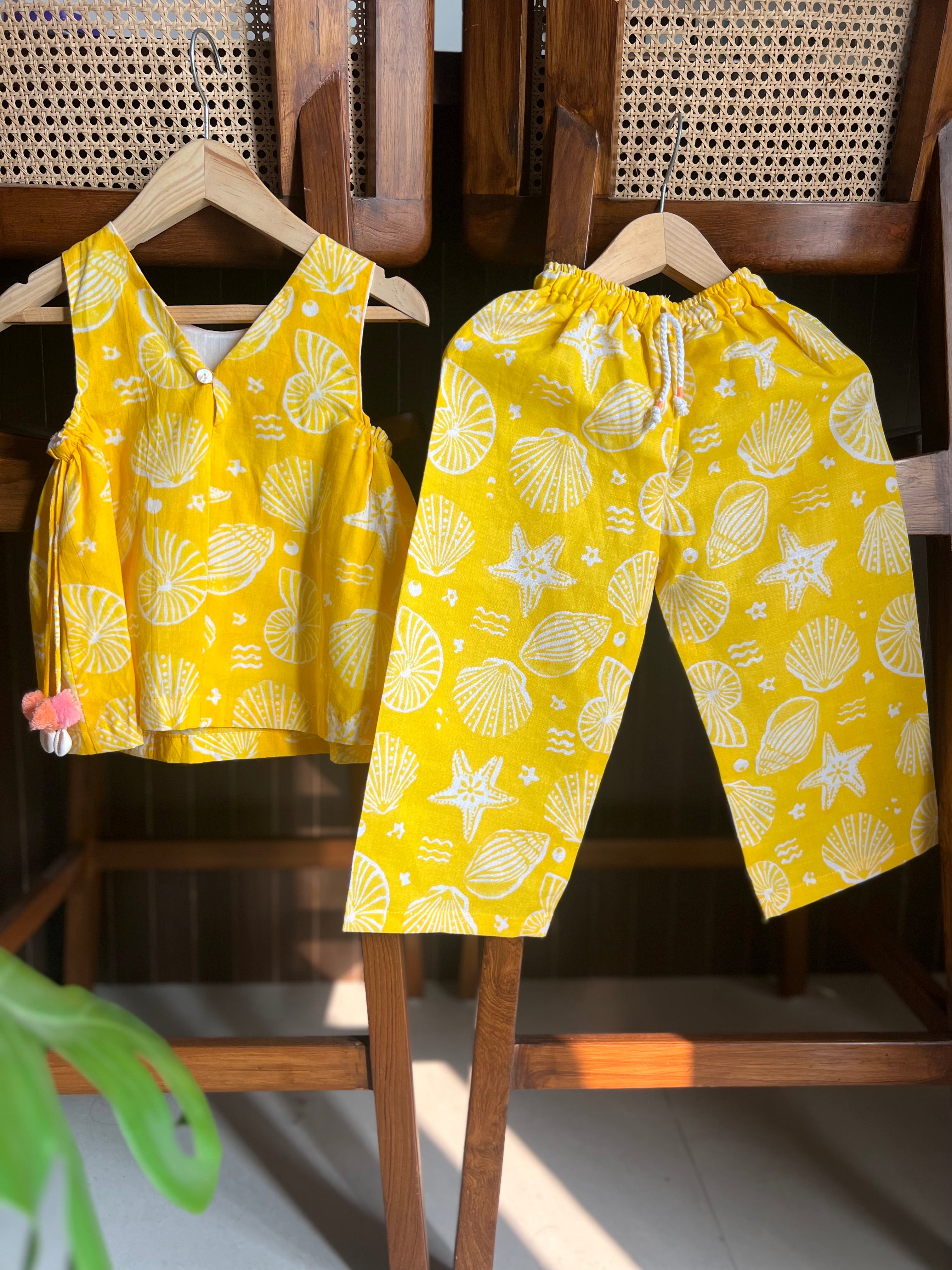 Yelow Starfish Block Print Set